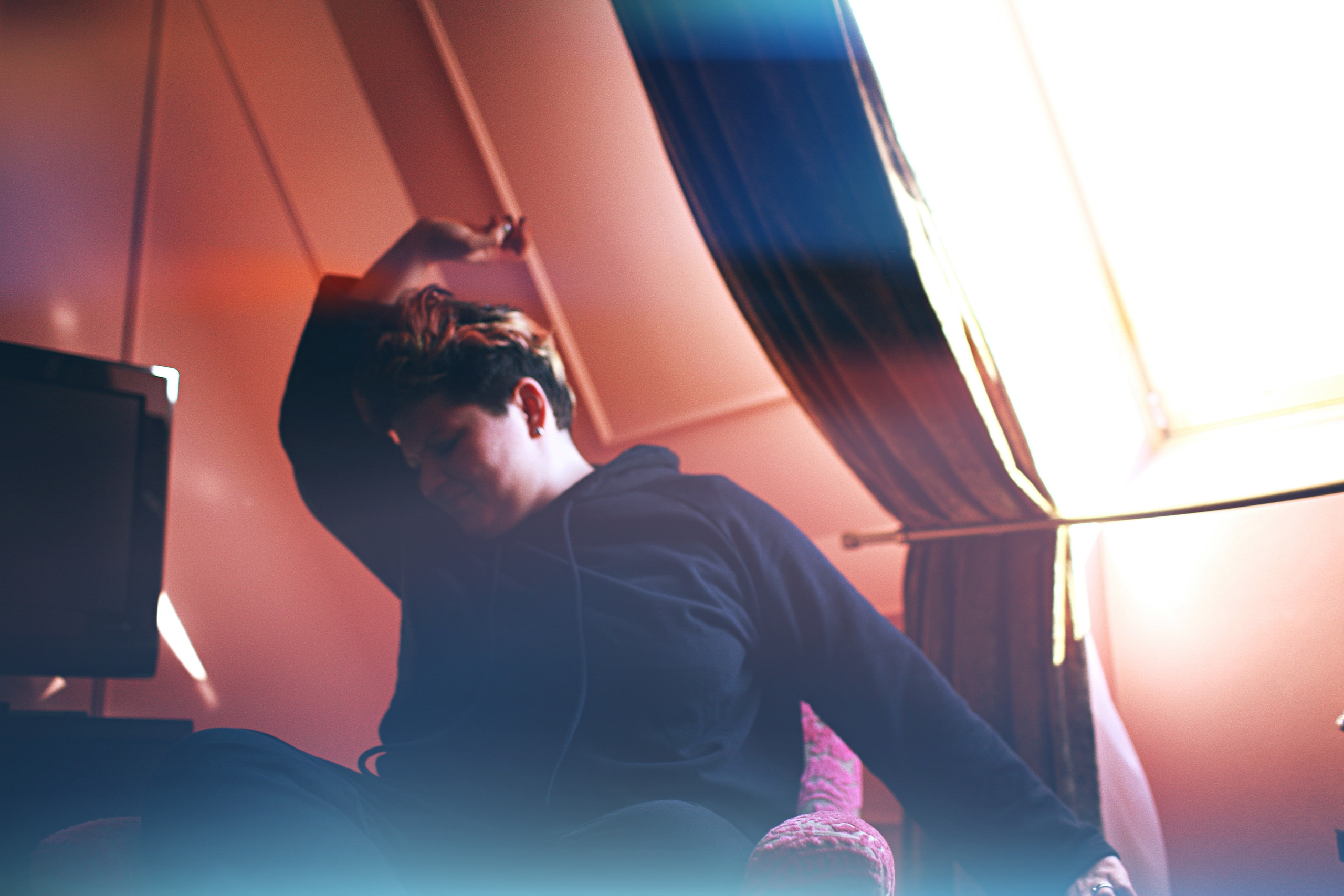 Fatima Rolling Up. Victoria Dini. Art photography in London / Folkestone, UK