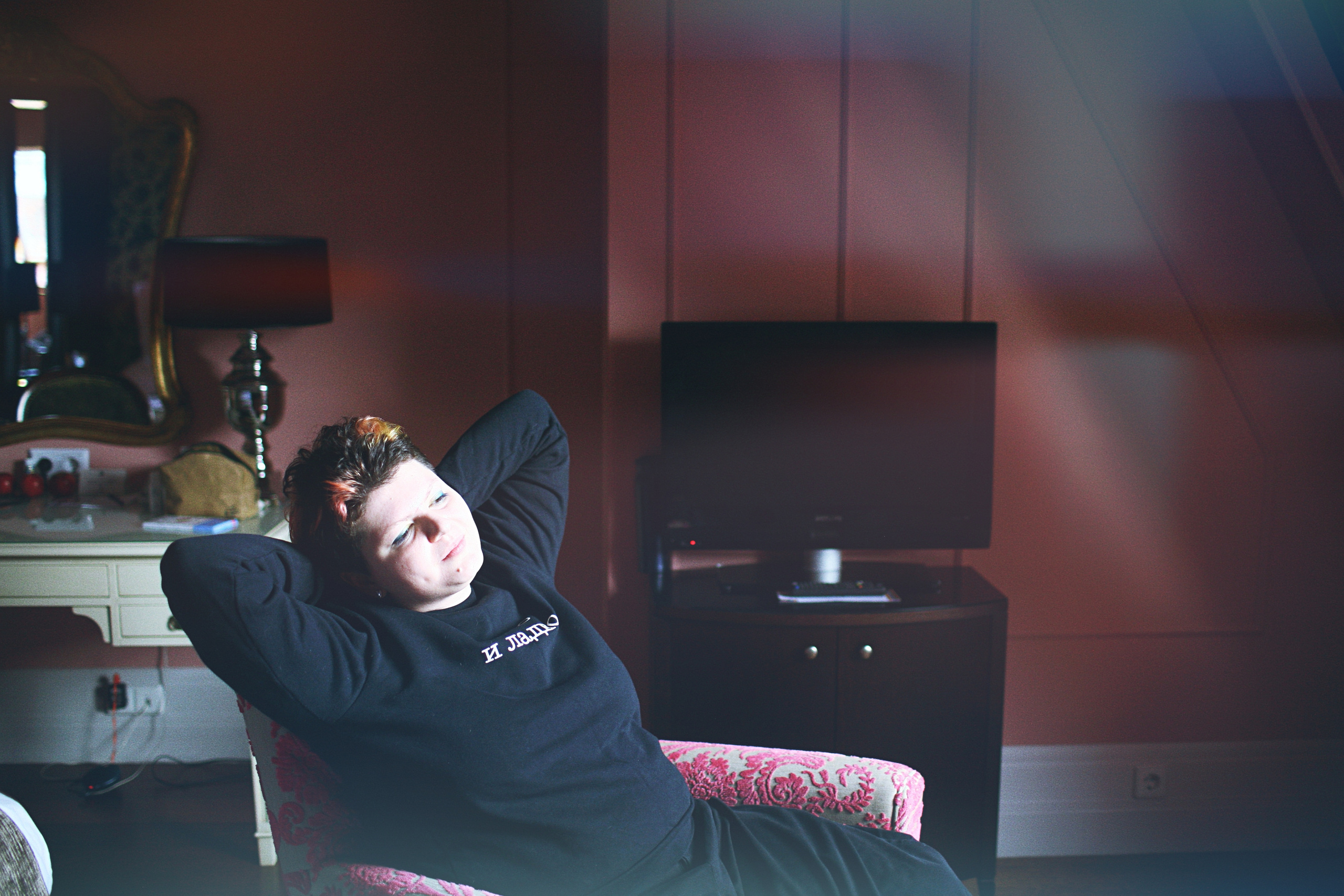 Fatima Rolling Up. Victoria Dini. Art photography in London / Folkestone, UK