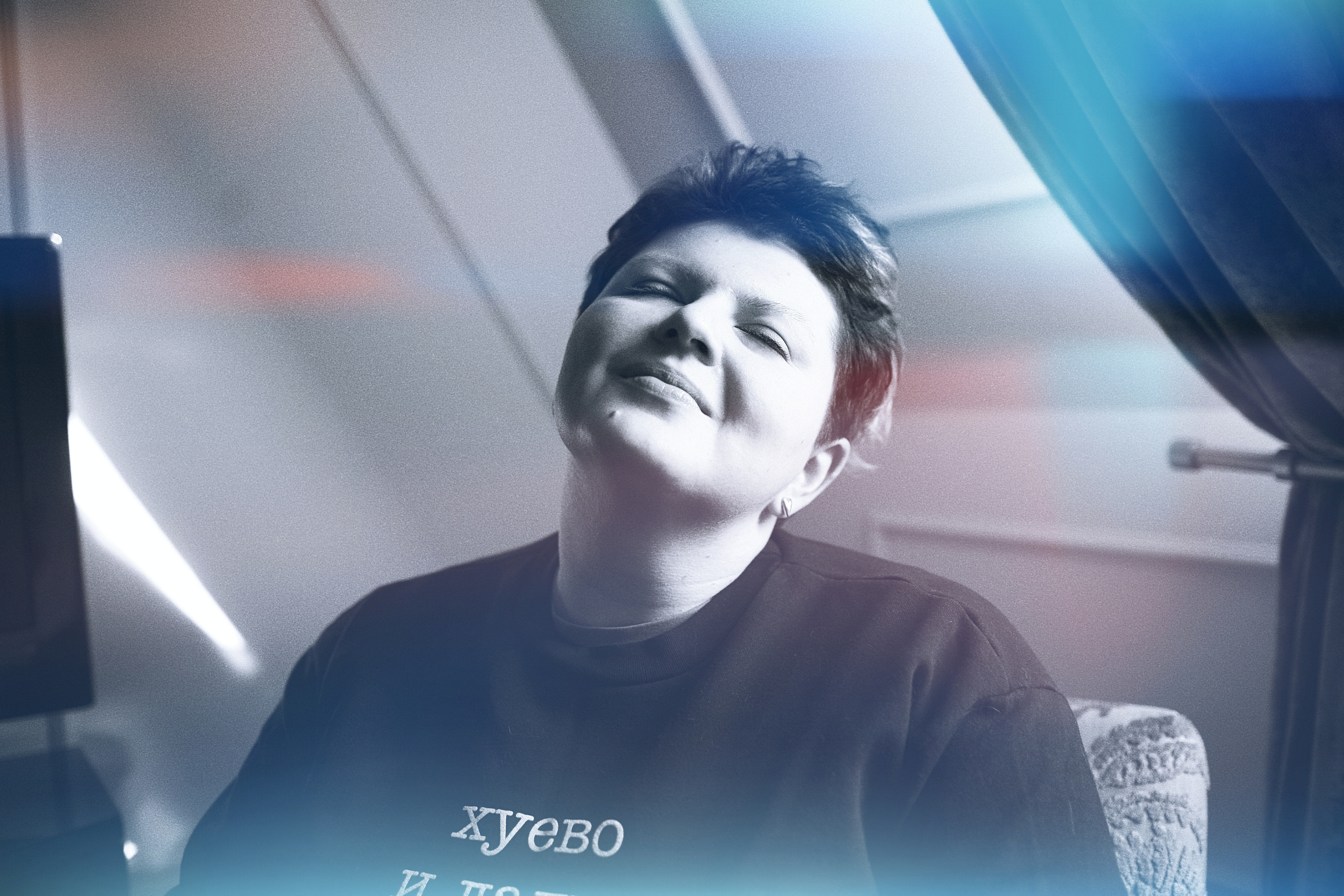 Fatima Rolling Up. Victoria Dini. Art photography in London / Folkestone, UK