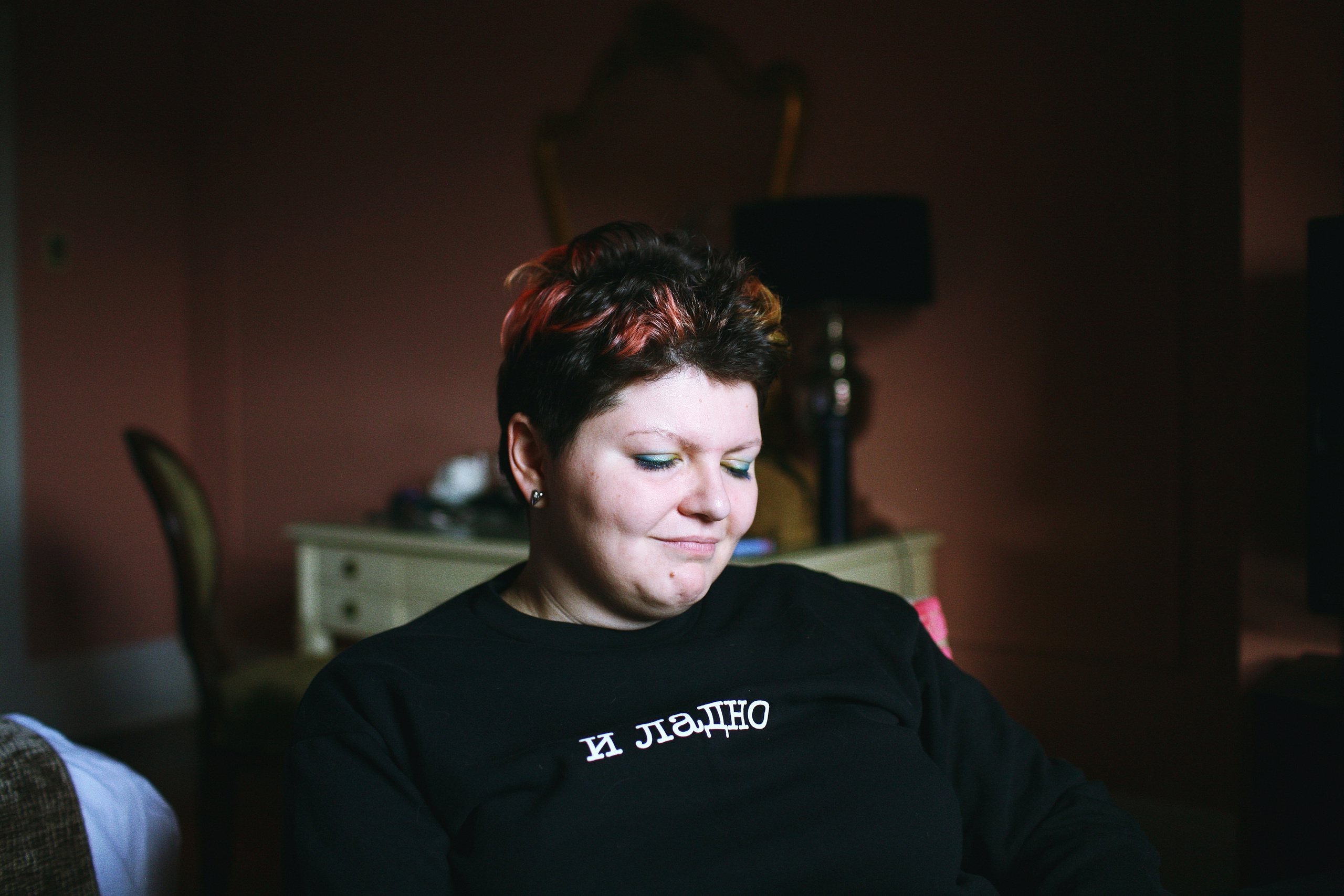 Fatima Rolling Up. Victoria Dini. Art photography in London / Folkestone, UK