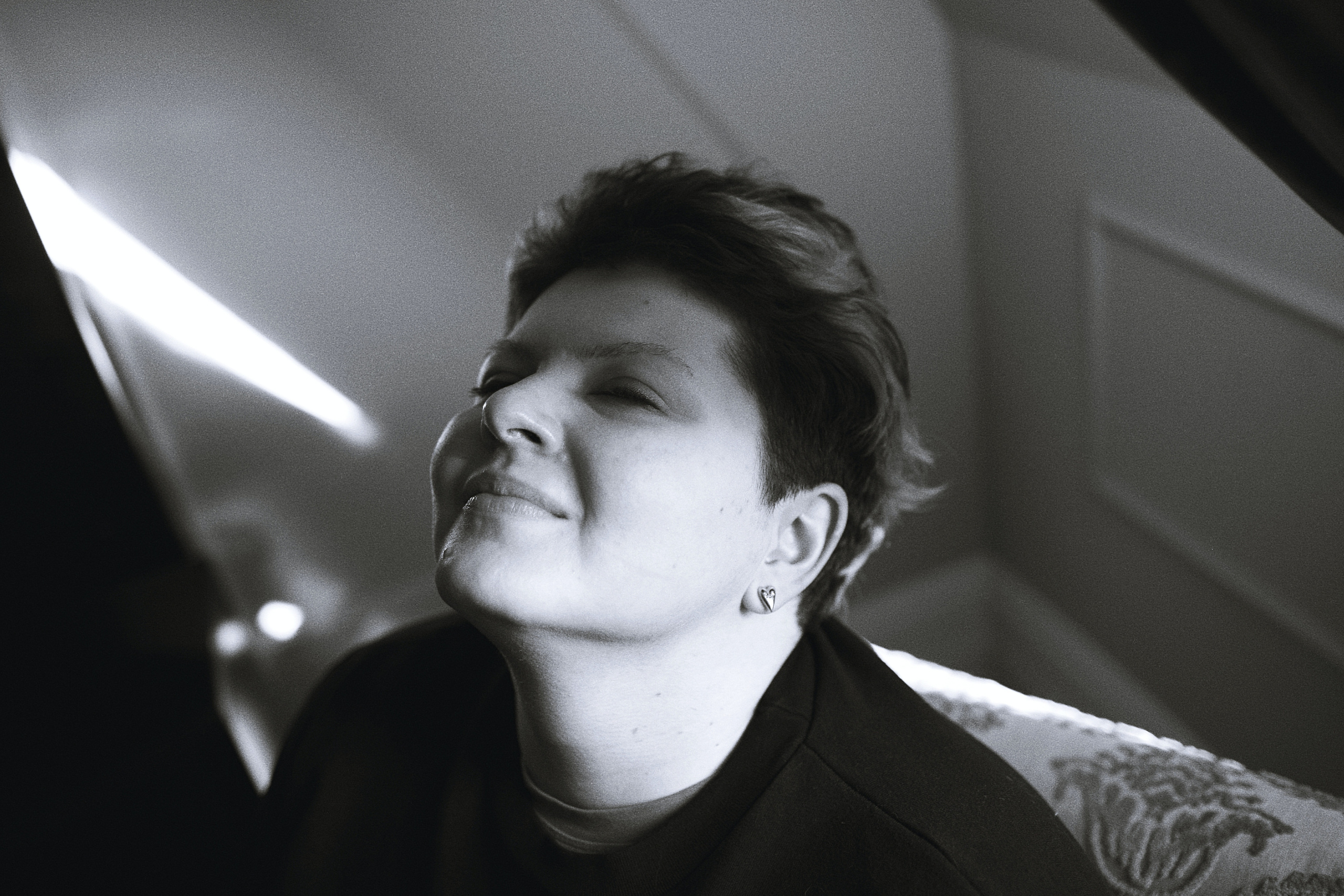 Fatima Rolling Up. Victoria Dini. Art photography in London / Folkestone, UK