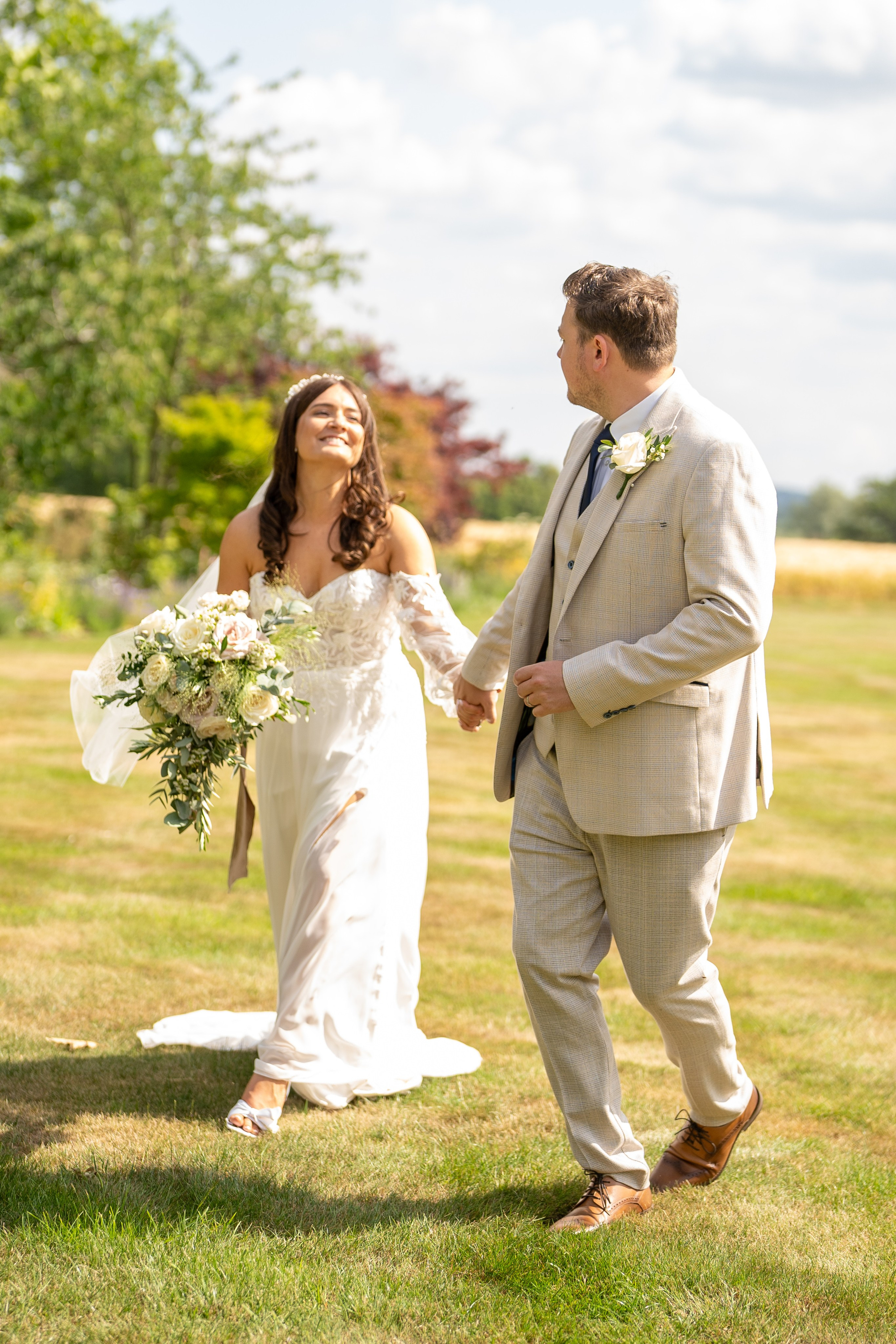 Wedding and event photographer in guelph ontario canada Jessica Giovanni