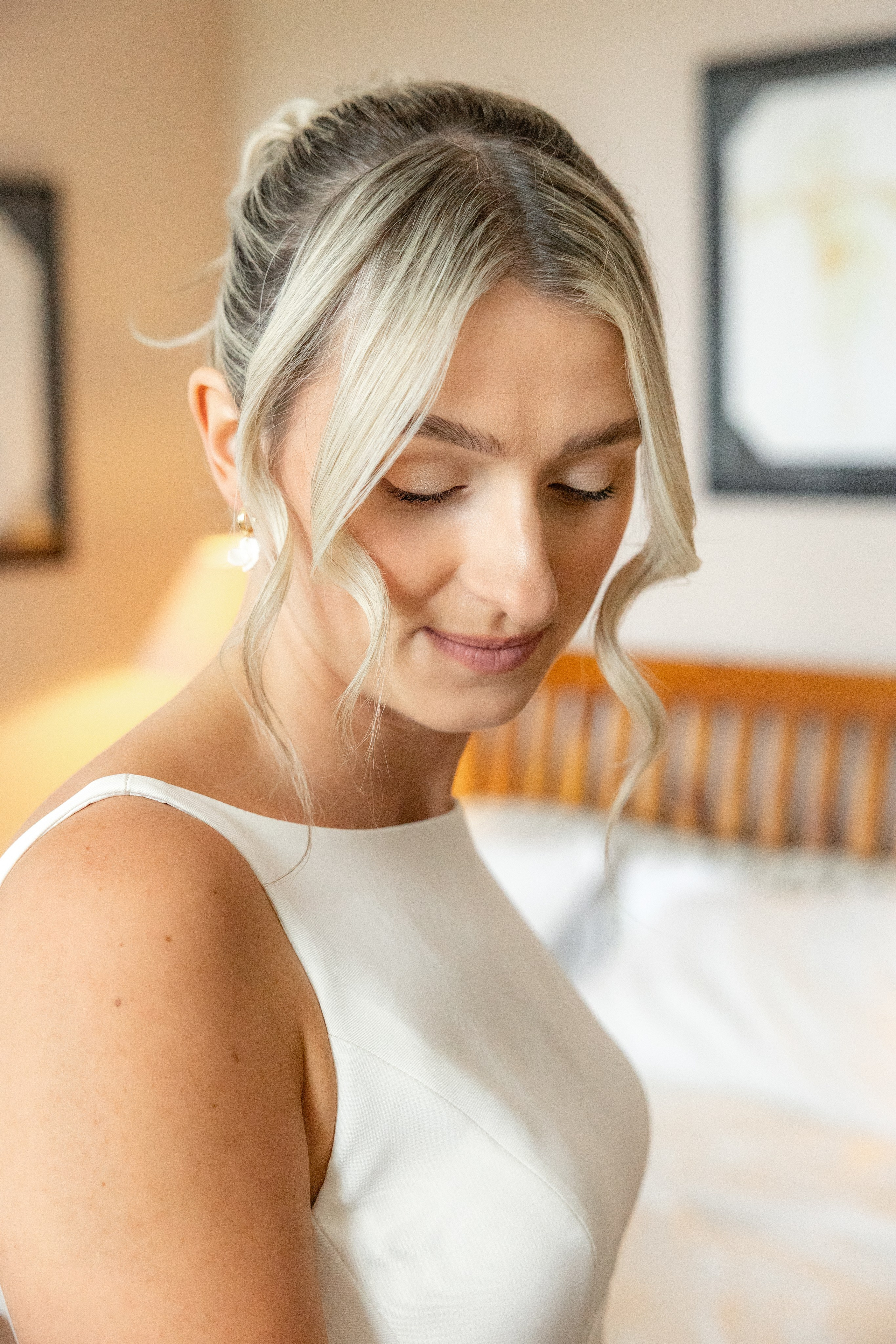 Vineyard Château Wedding in Occitanie — Puits Es Pratx. Eugénie Smirnova — Wedding & Elopement Photographer in Southwest France