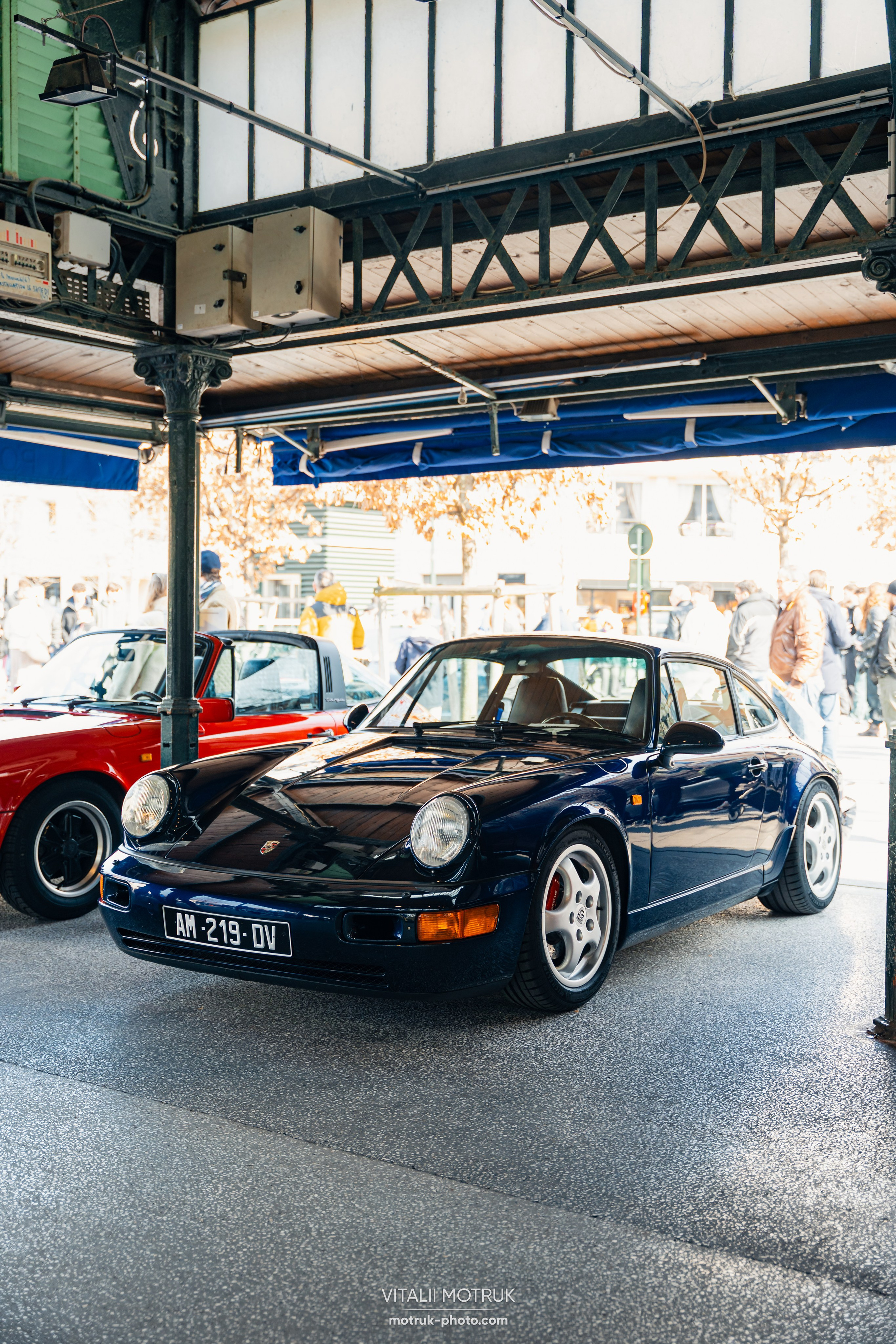 Rassemblement Garenne Colombes — 16 mars. Photographe de voitures à Paris — Vitalii Motruk