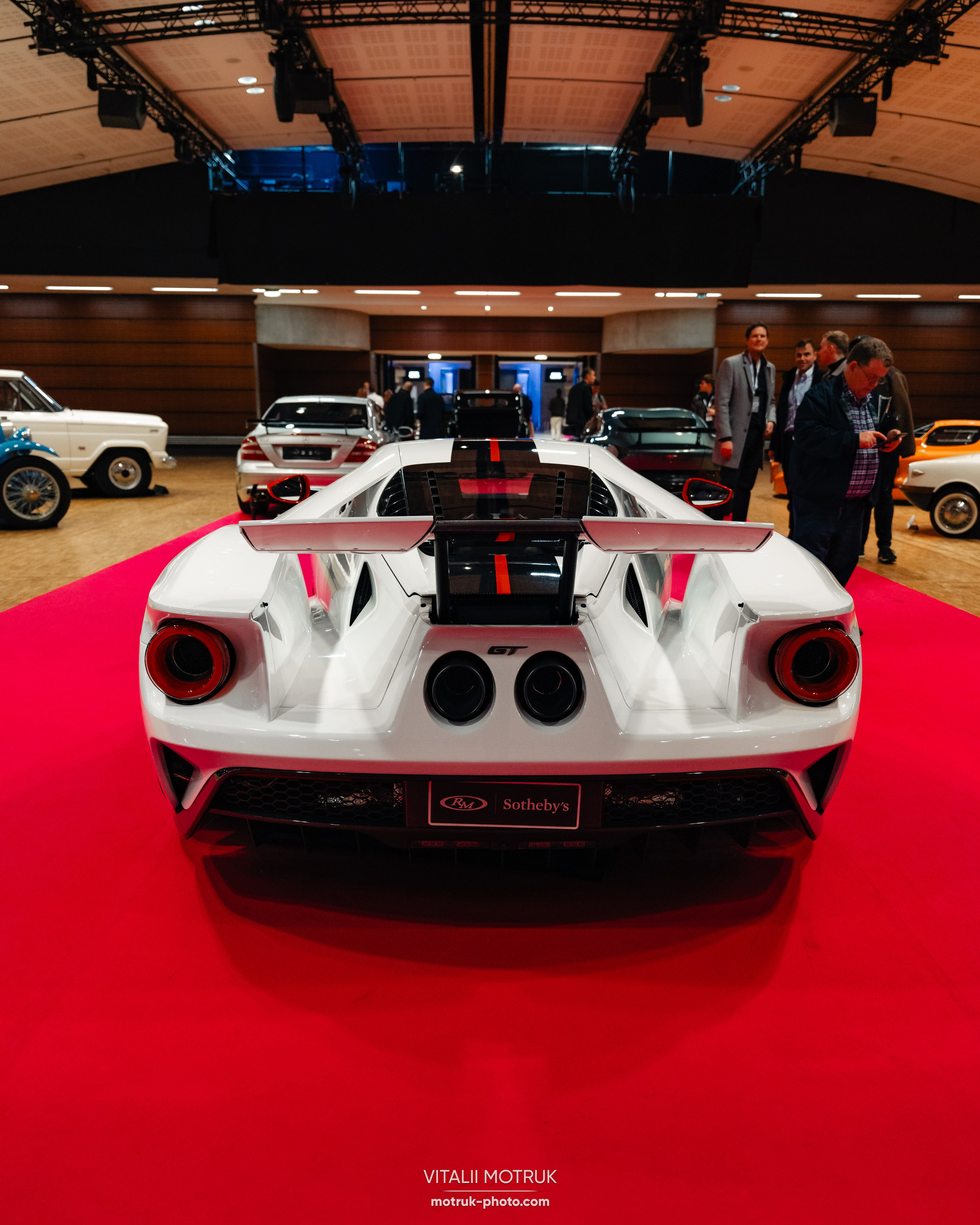 RM Sotheby’s. Photographer in Paris — Vitalii Motruk