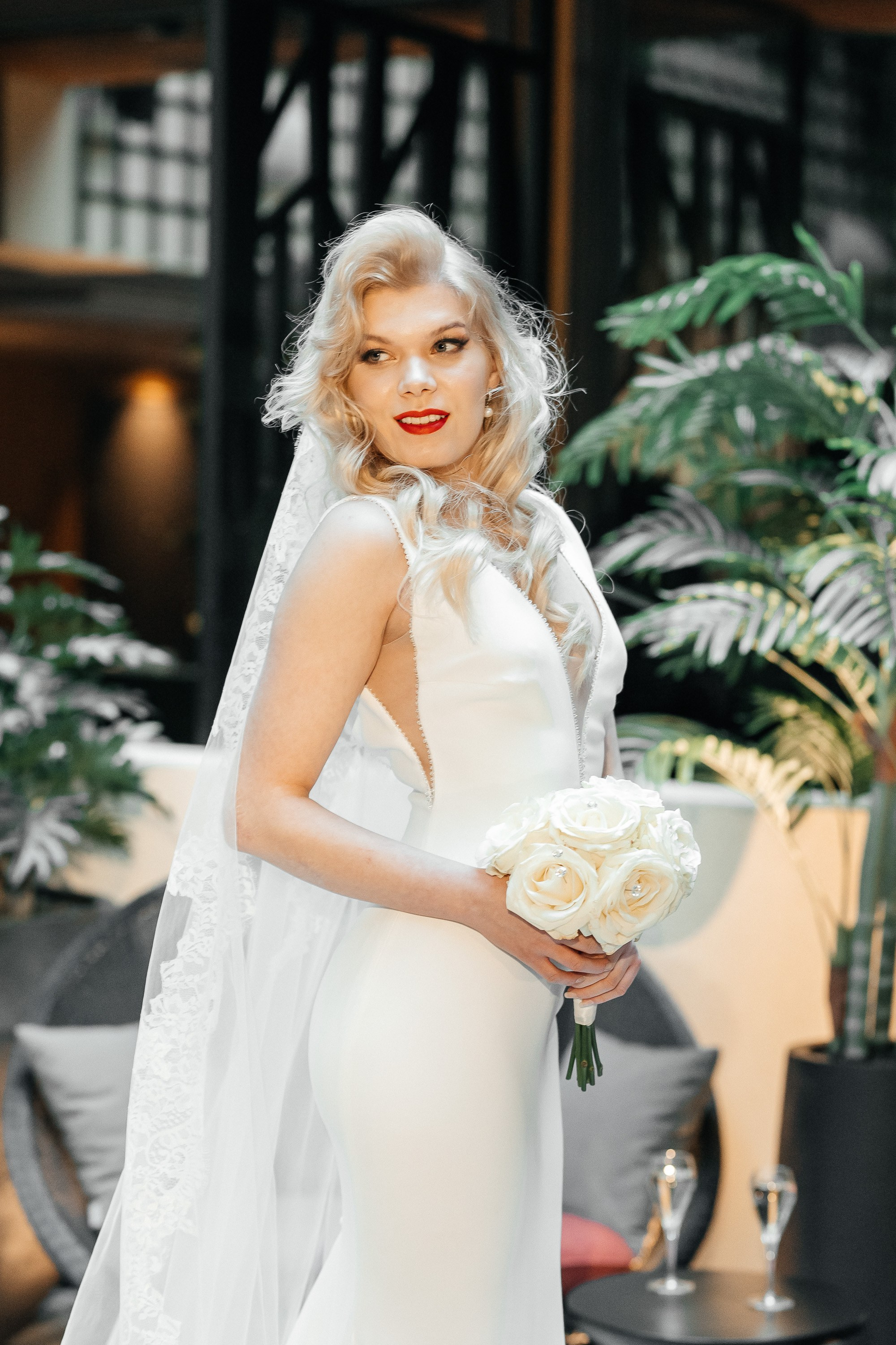 Glamour Hääkuvaus Hotellissa. Valokuvaaja Lahti, Helsinki Elena Salonen