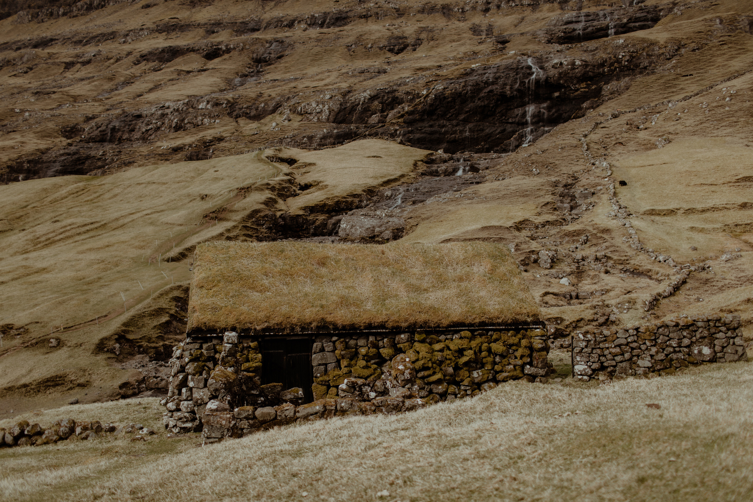 Elopement at Faroe islands. Iceland elopement photographer & videographer