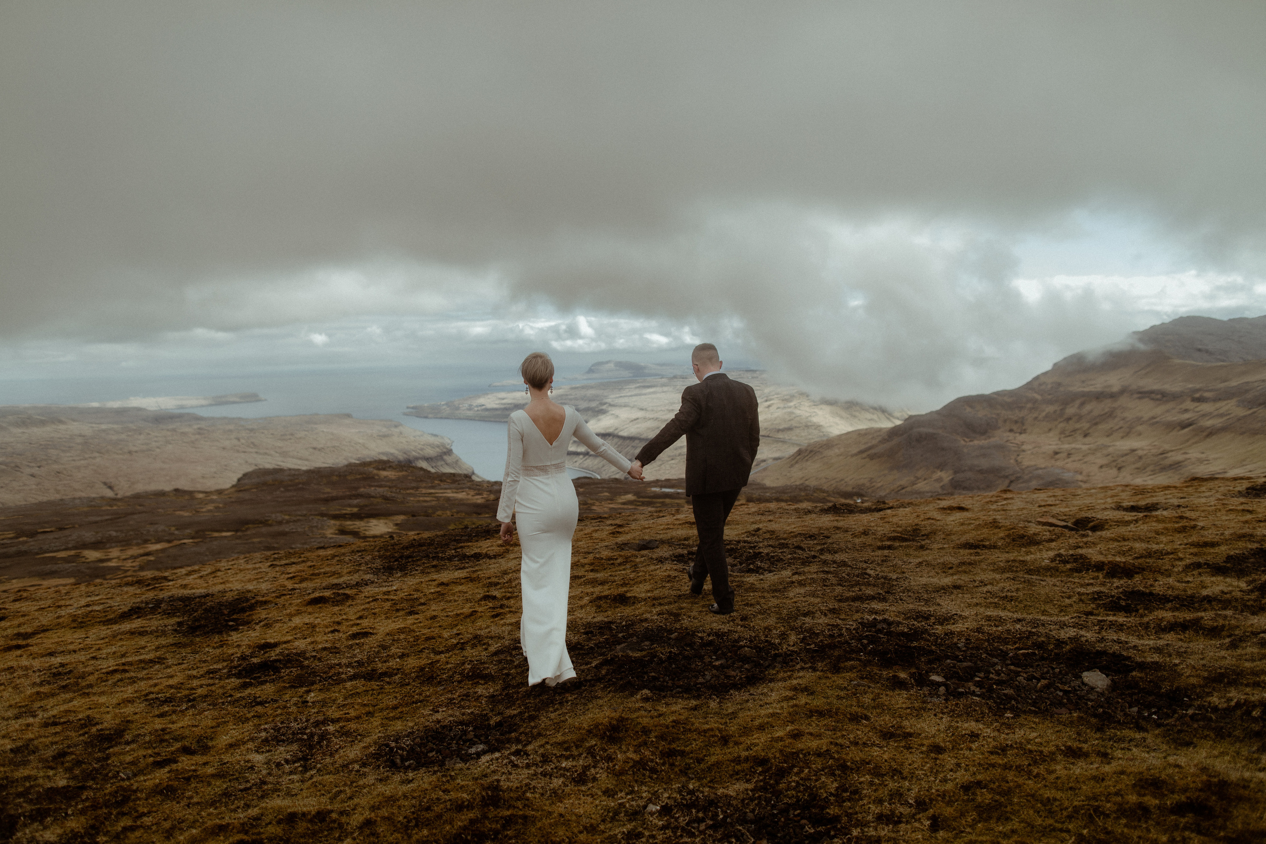 Elopement at Faroe islands. Iceland elopement photographer & videographer