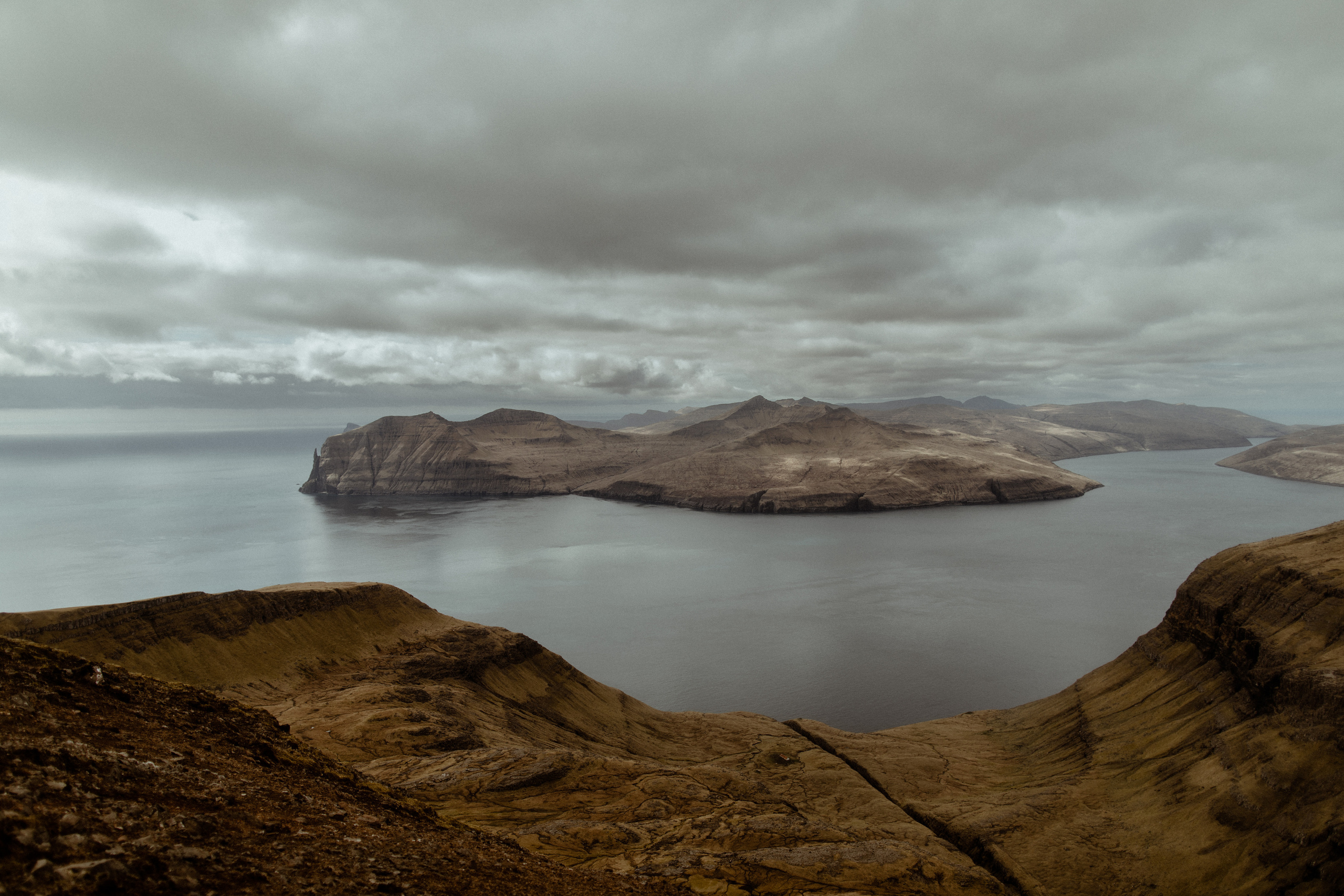 Elopement at Faroe islands. Iceland elopement photographer & videographer