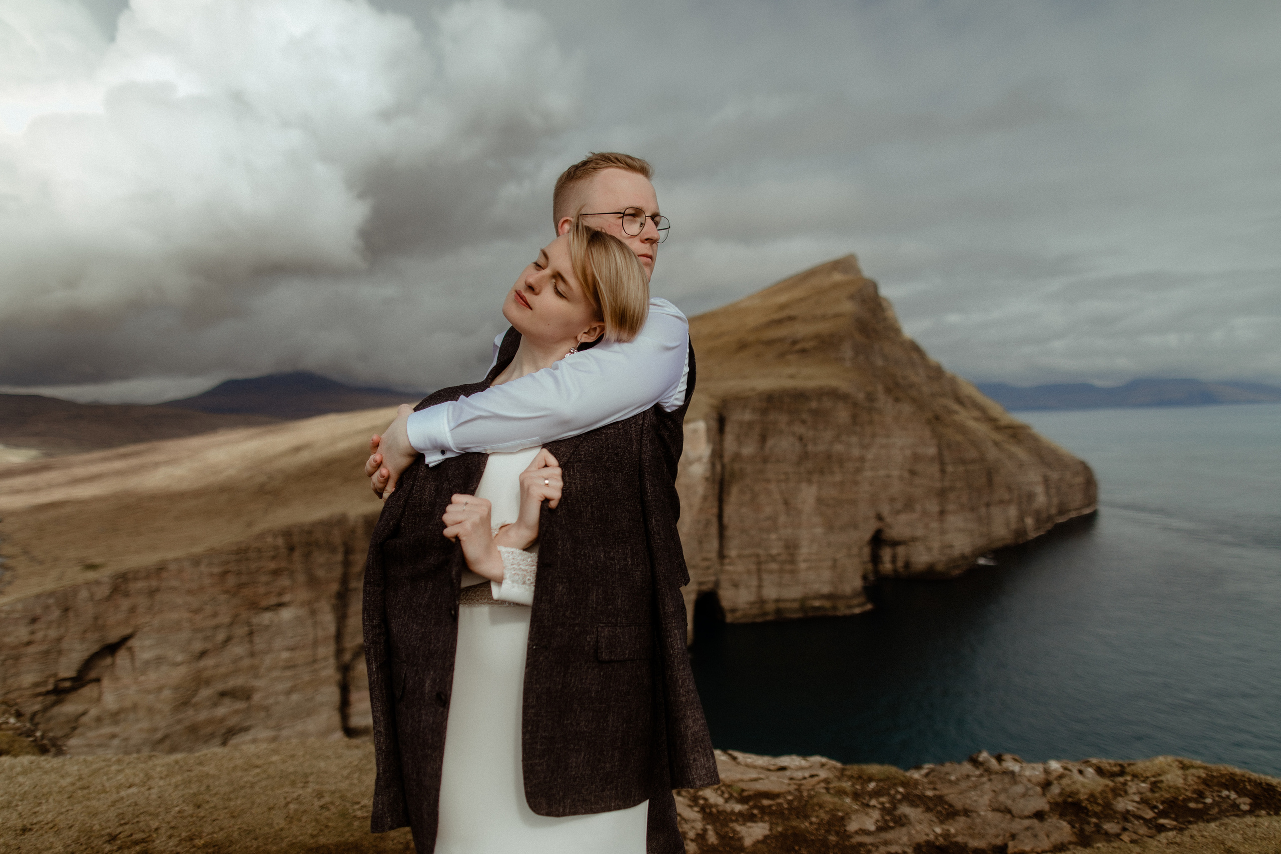 Elopement at Faroe islands. Iceland elopement photographer & videographer