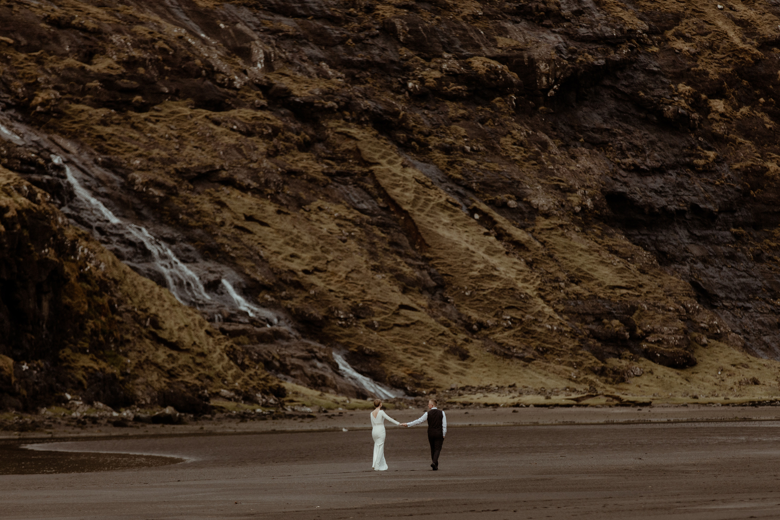 Elopement at Faroe islands. Iceland elopement photographer & videographer
