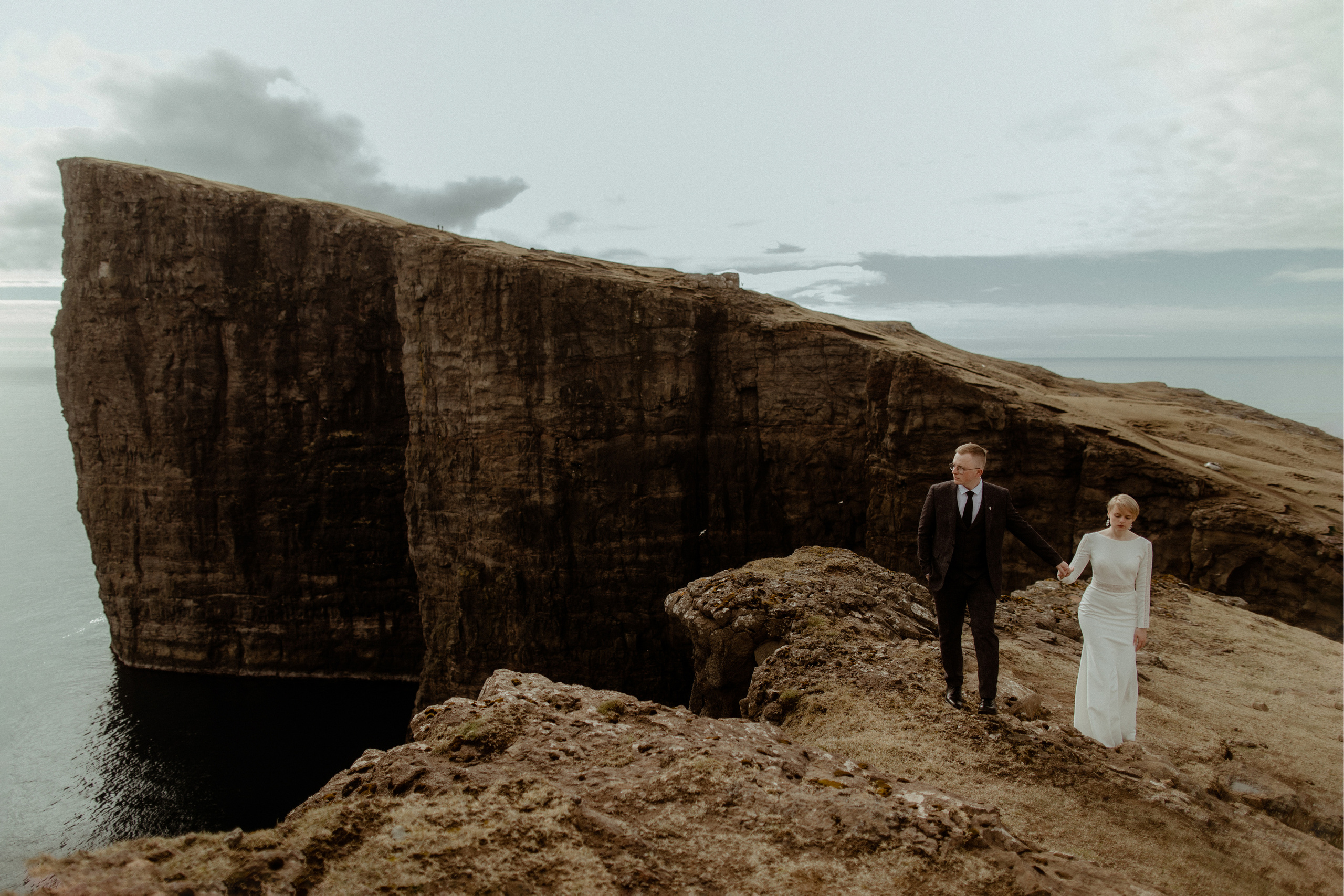 Elopement at Faroe islands. Iceland elopement photographer & videographer