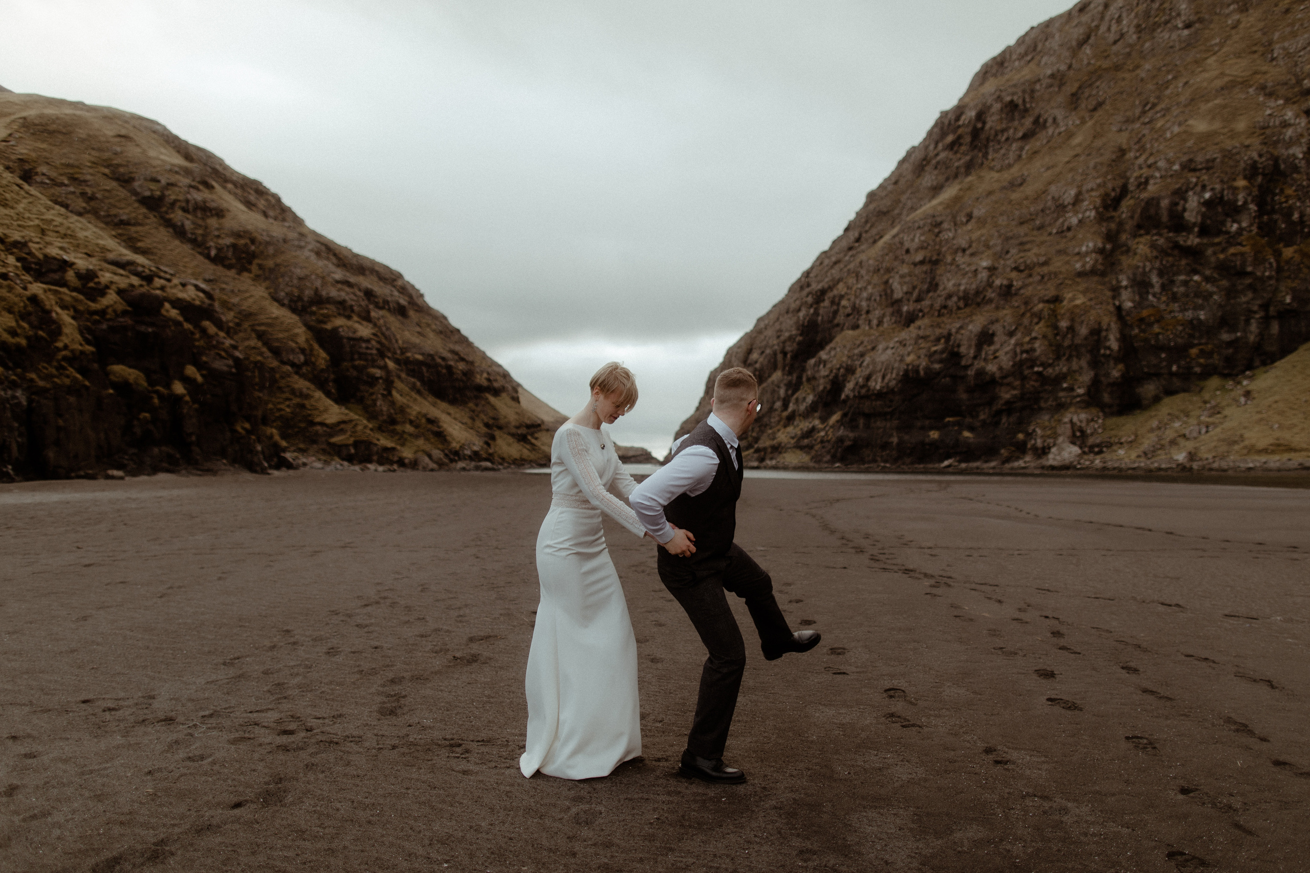 Elopement at Faroe islands. Iceland elopement photographer & videographer