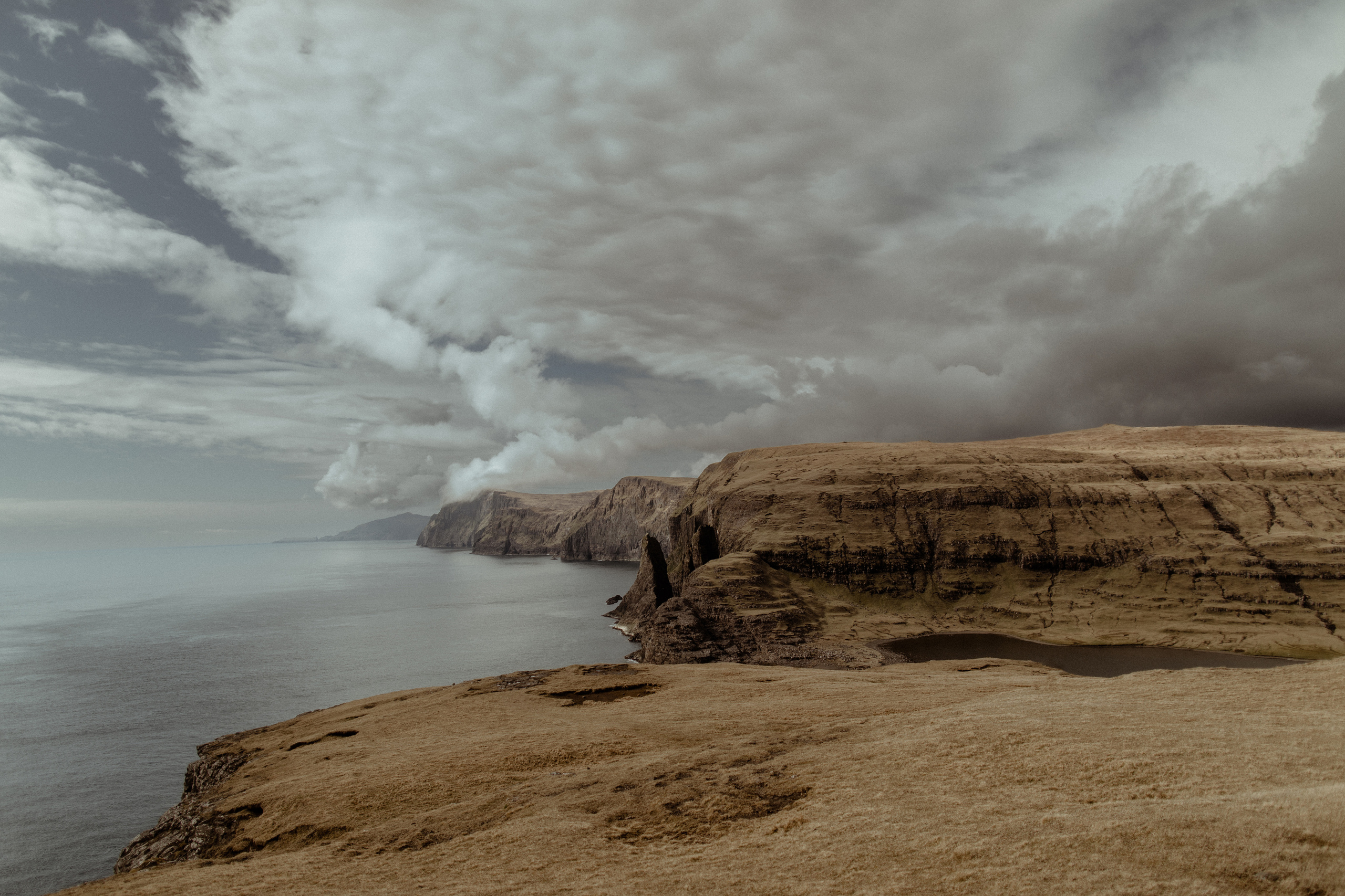 Elopement at Faroe islands. Iceland elopement photographer & videographer