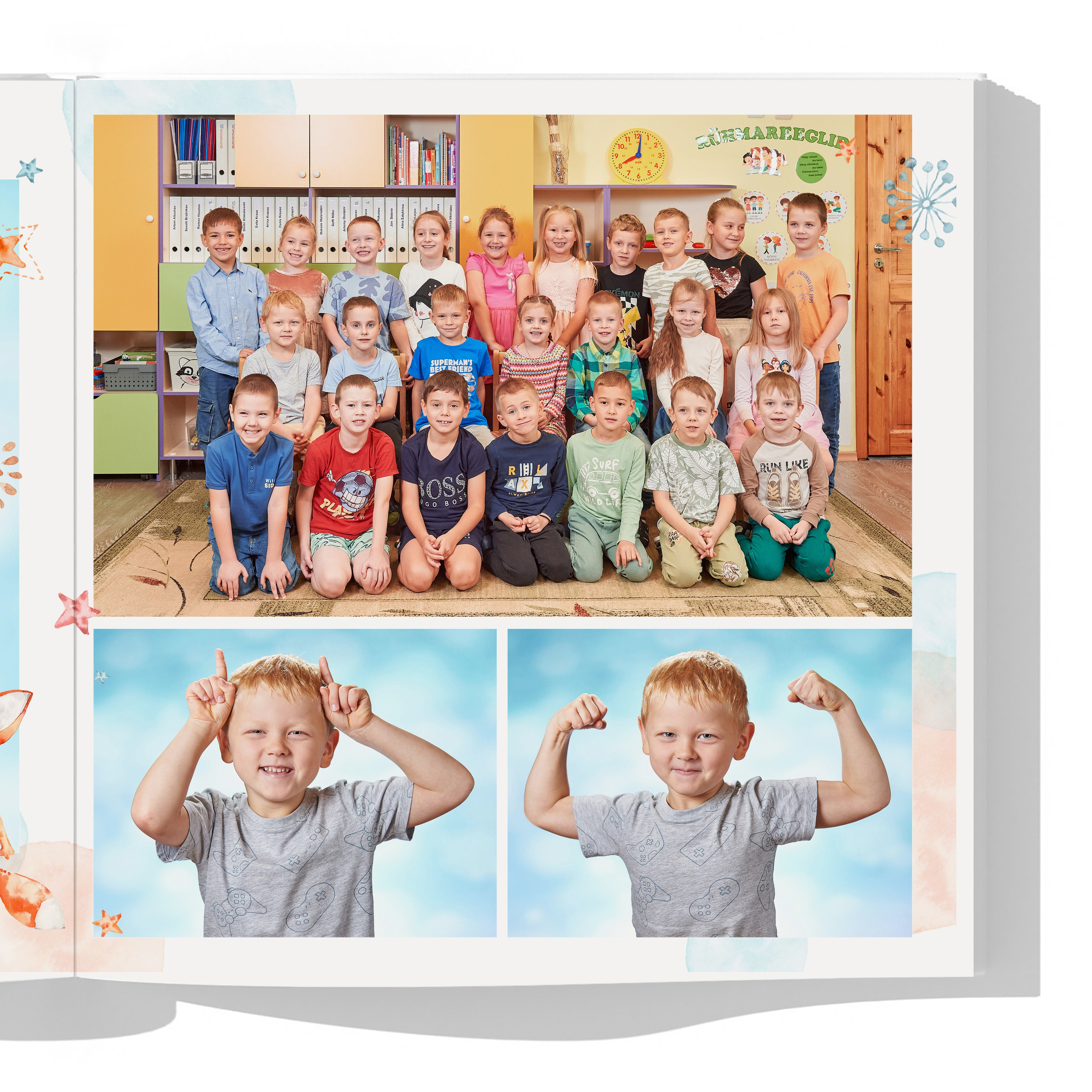 Разворот с веселыми фотографиями ребенка на студийном фоне и общая фотография группы