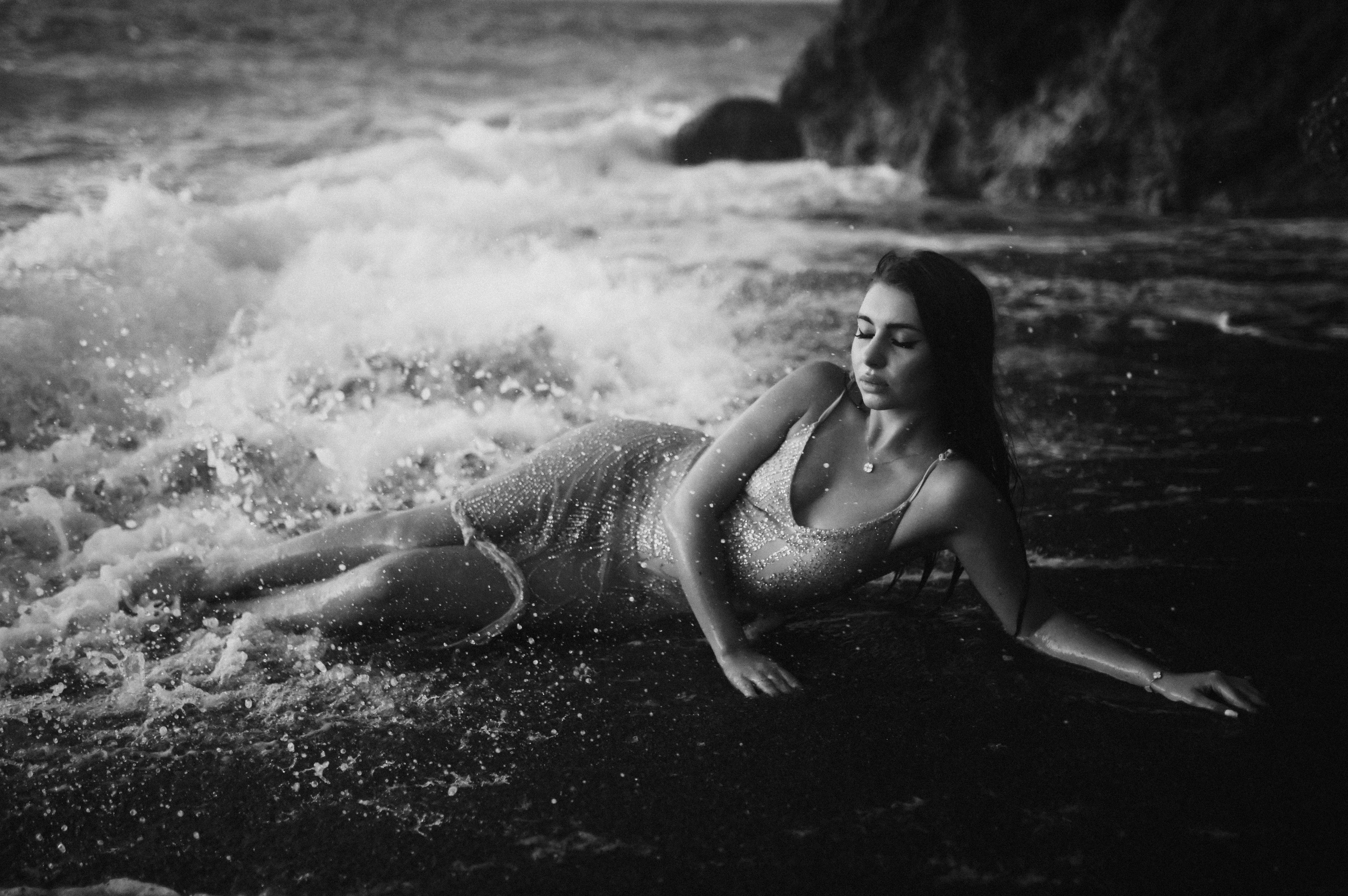 Solo woman photoshoot Rhodes / индивидуальная фотосессия Родос. Photographer in Rhodes Island