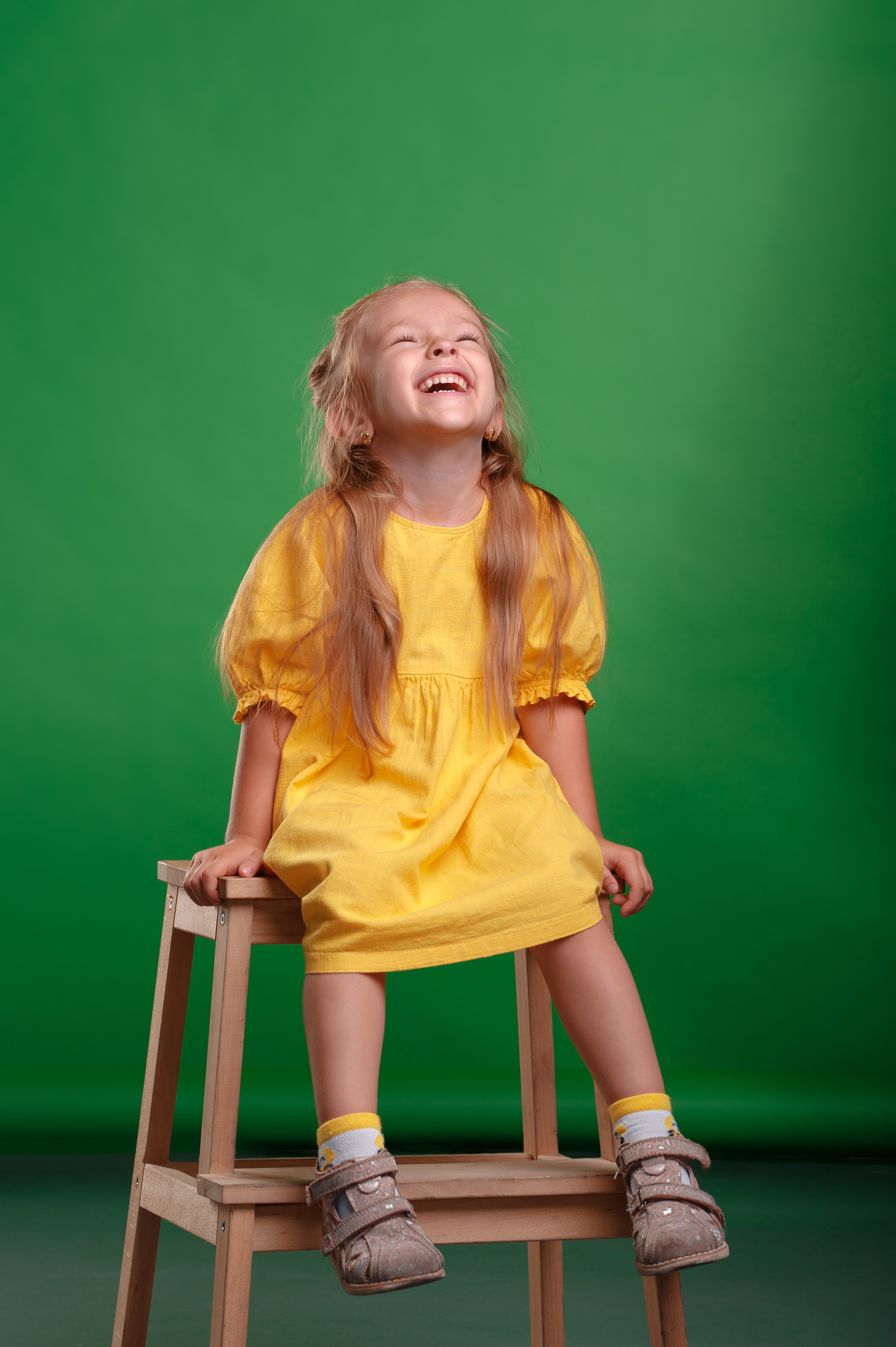 Студийный Портрет Амиры. Семейный фотограф в Кишинёве THOMAS SHTIFT