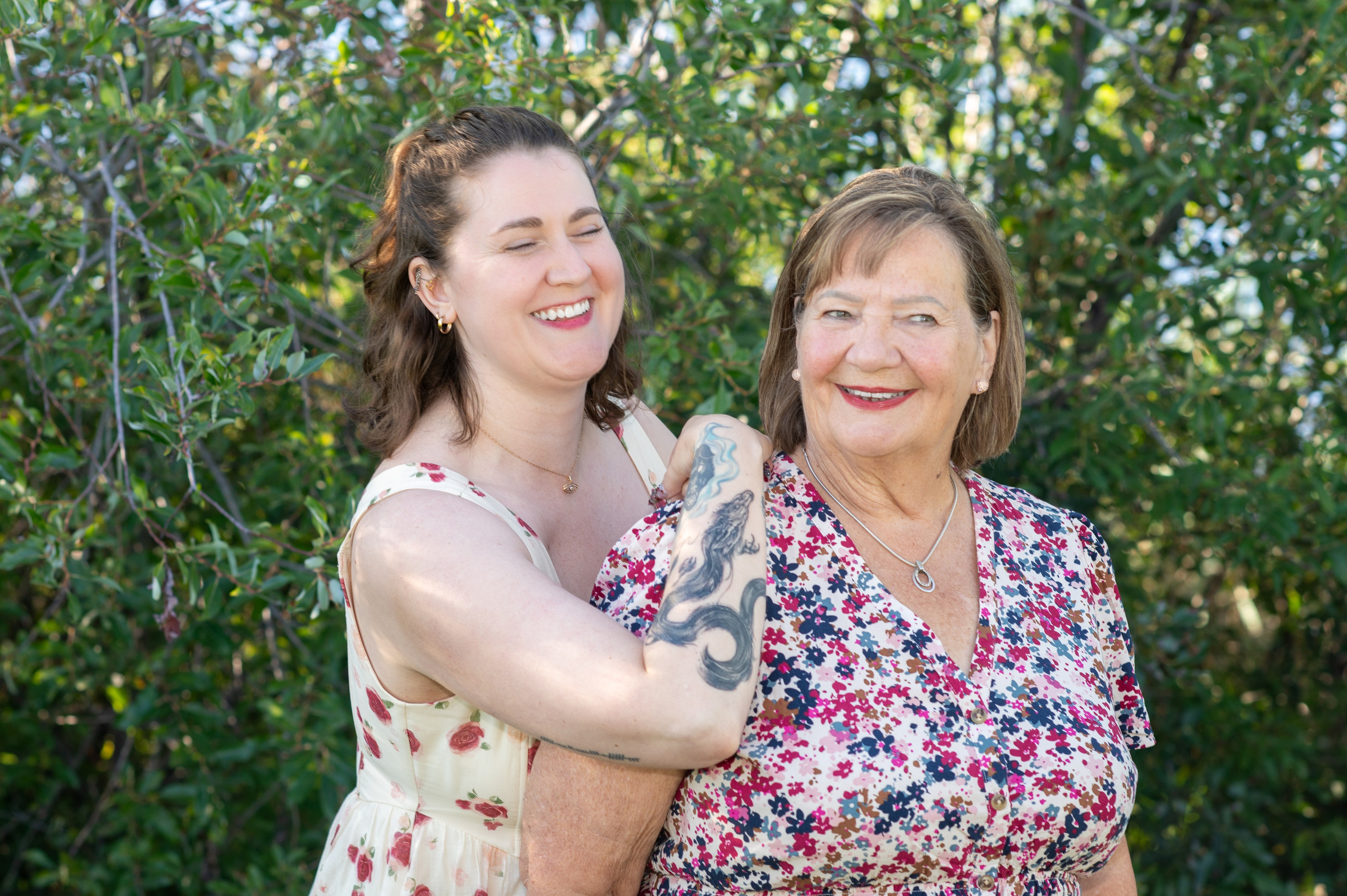Mother and Daughter. Poroshinanatalie.com — Photographer in Edmonton (Canada)