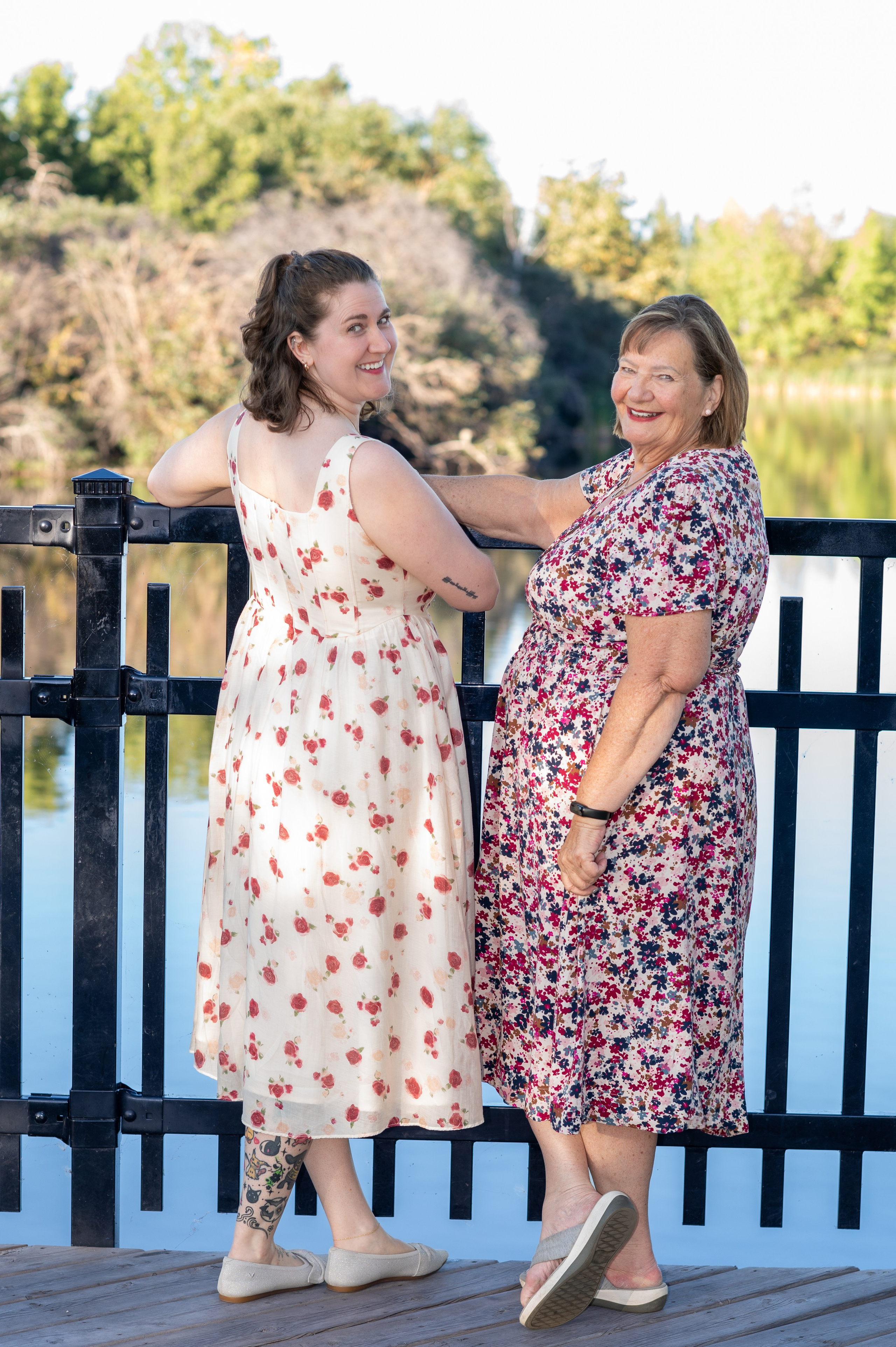 Mother and Daughter. Poroshinanatalie.com — Photographer in Edmonton (Canada)