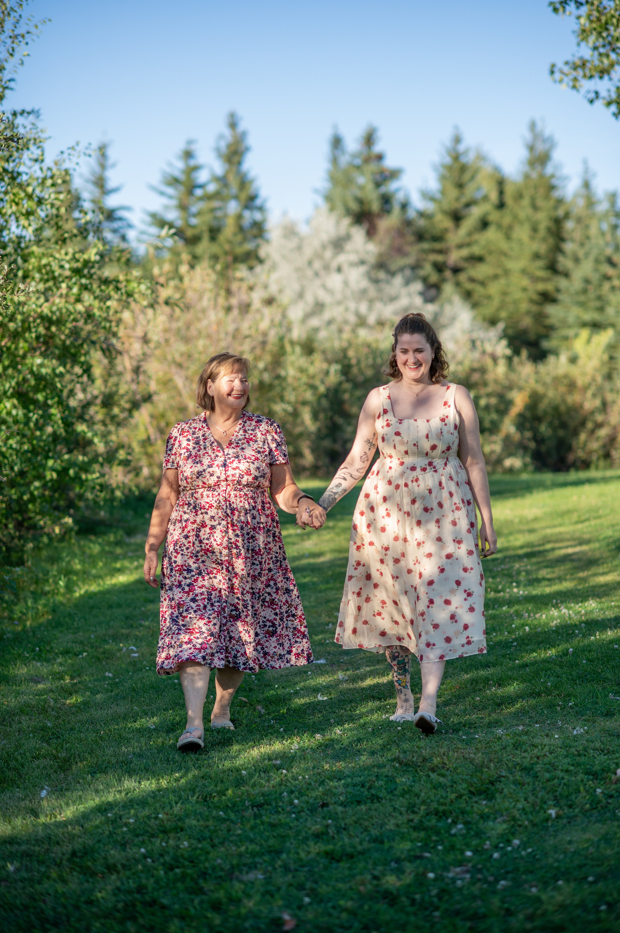 Mother and Daughter. Poroshinanatalie.com — Photographer in Edmonton (Canada)