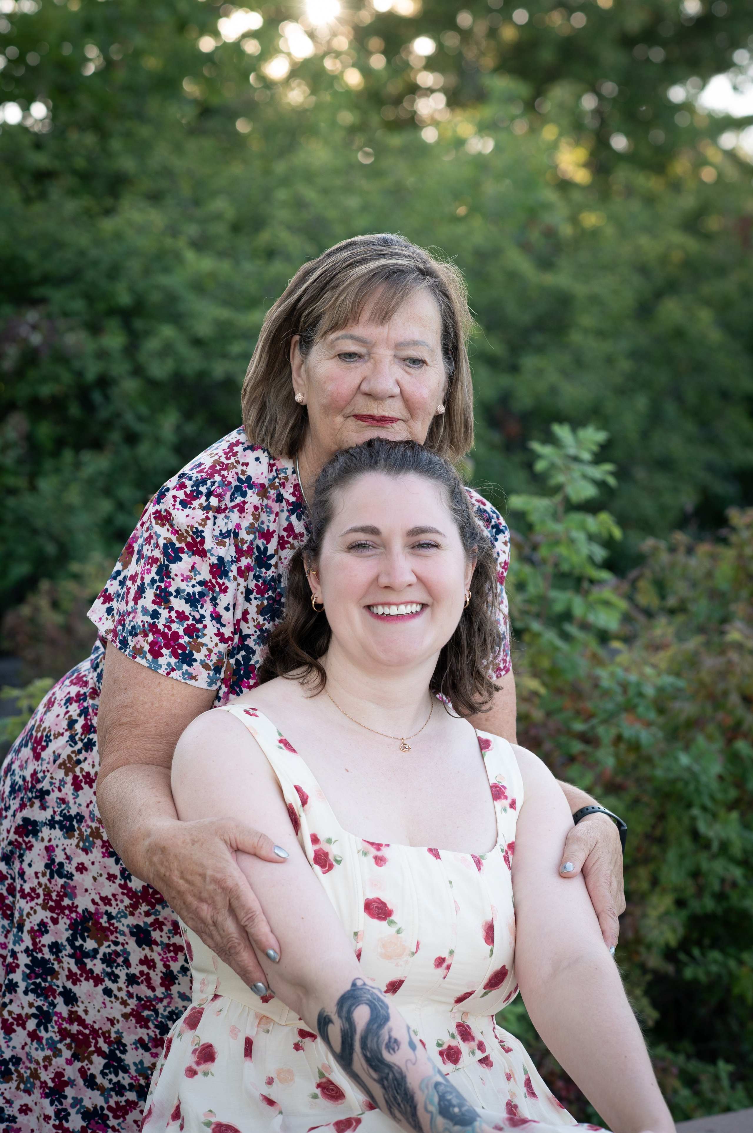 Mother and Daughter. Poroshinanatalie.com — Photographer in Edmonton (Canada)