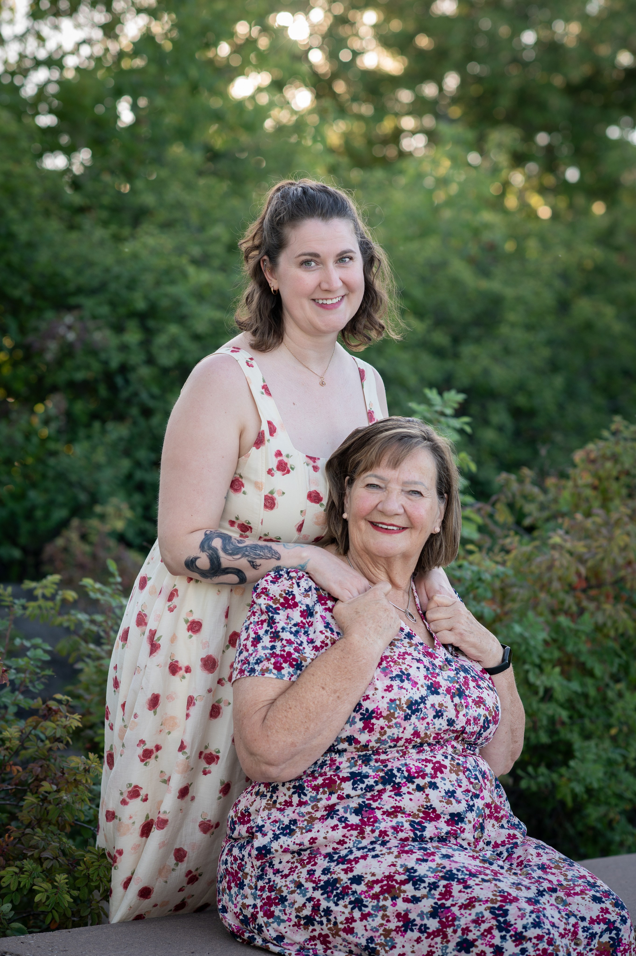 Mother and Daughter. Poroshinanatalie.com — Photographer in Edmonton (Canada)