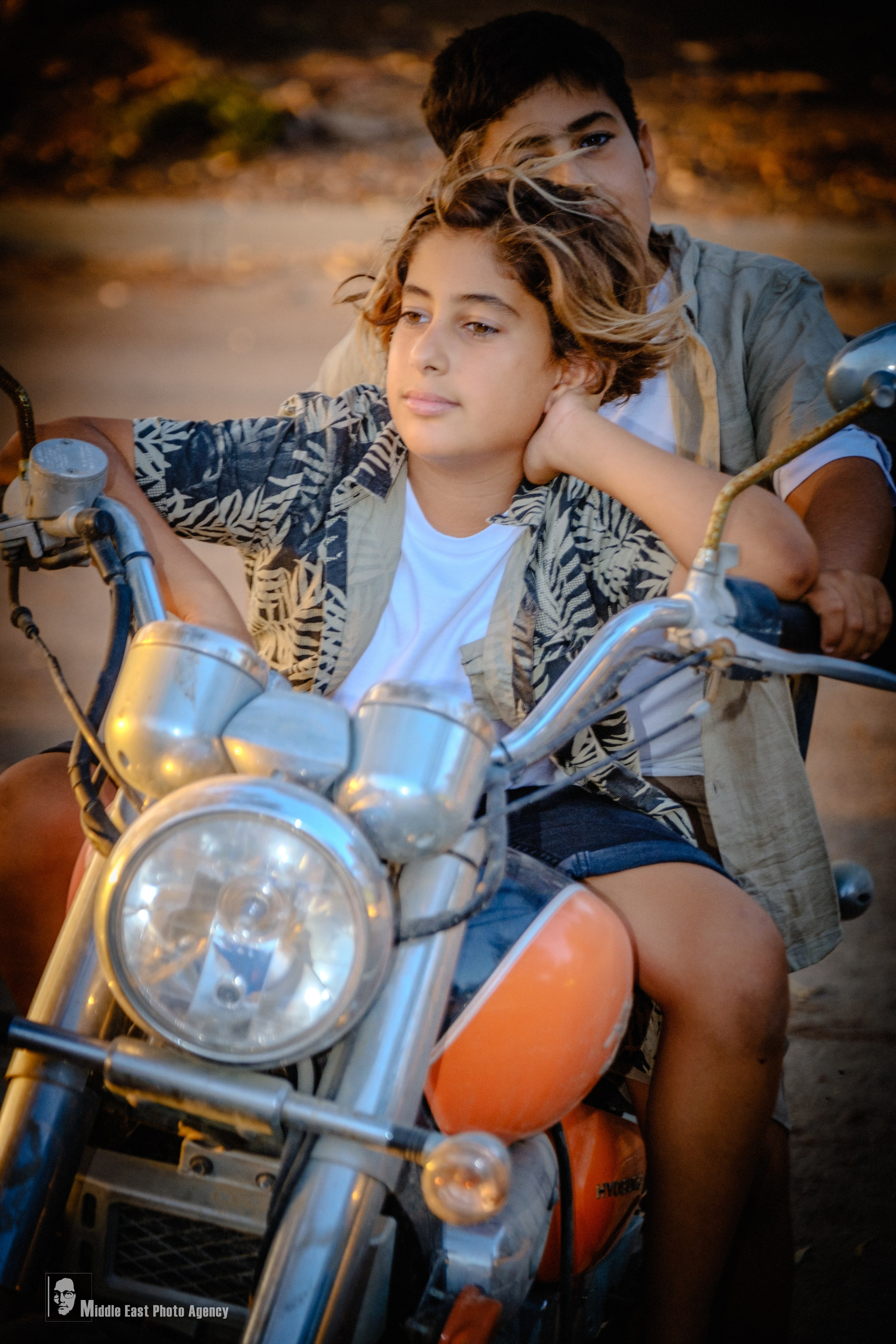 Middle East Photo Agency — Photography & Event Magnets — סוכנות צילום והדפסת מגנטים לאירועים