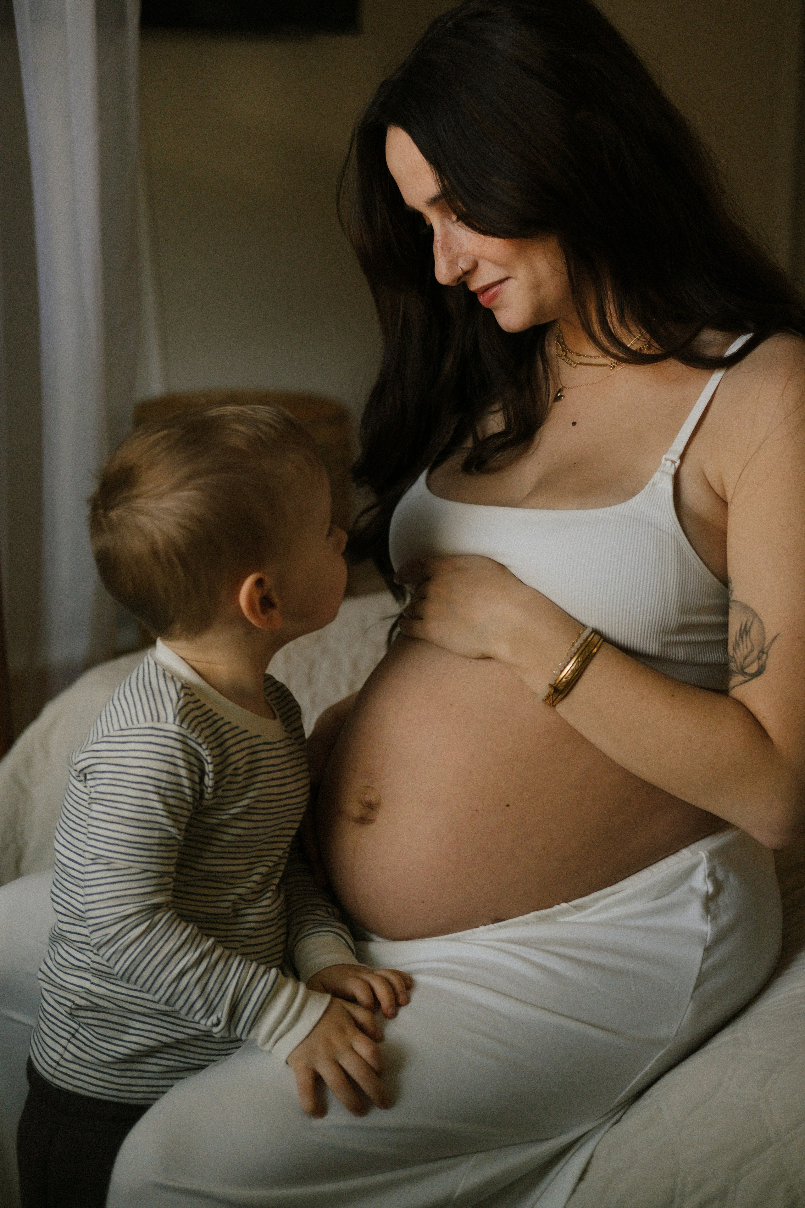 Richmond, VA Maternity Photographer | Editorial & Documentary Portraits. Family Photographer Richmond VA | Anna Dobrovolskaia