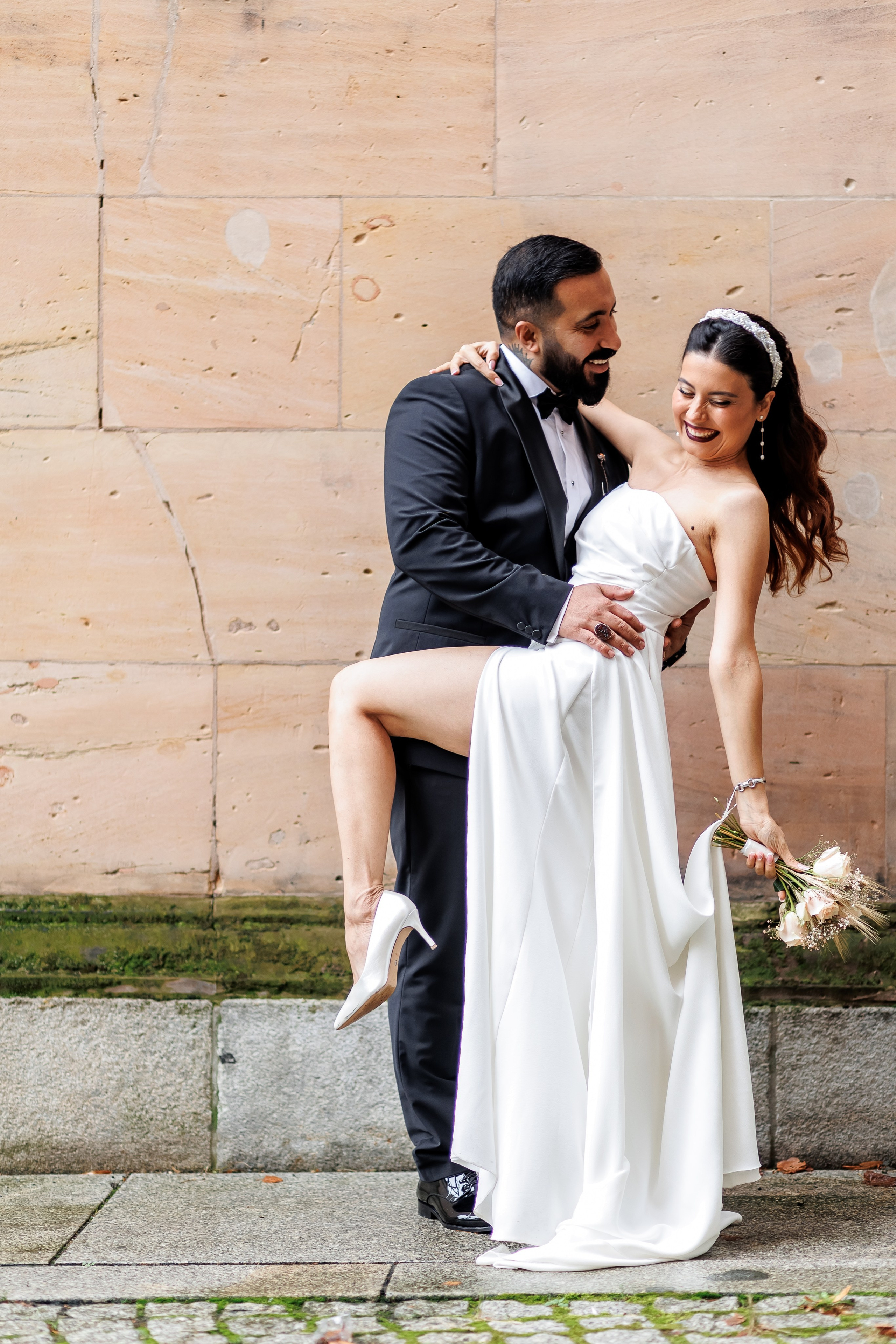 Hochzeitsshooting im Herzen von Berlin. Hochzeitsfotografie in Berlin Nataliia Schütze