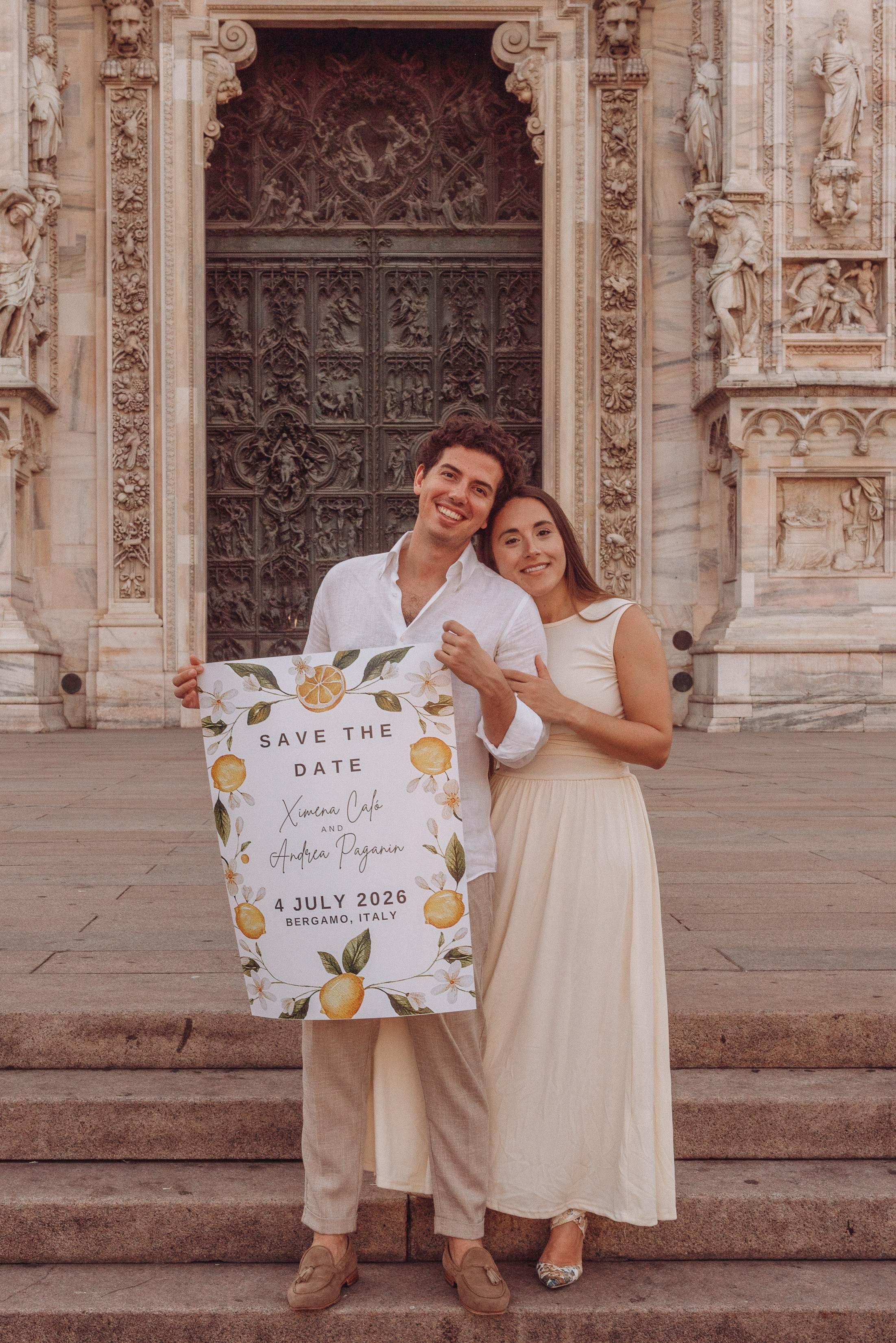 Save the date teaser — Prewedding photoshoot. AnaMilanoFoto | Couple & Wedding Photographer in Milan