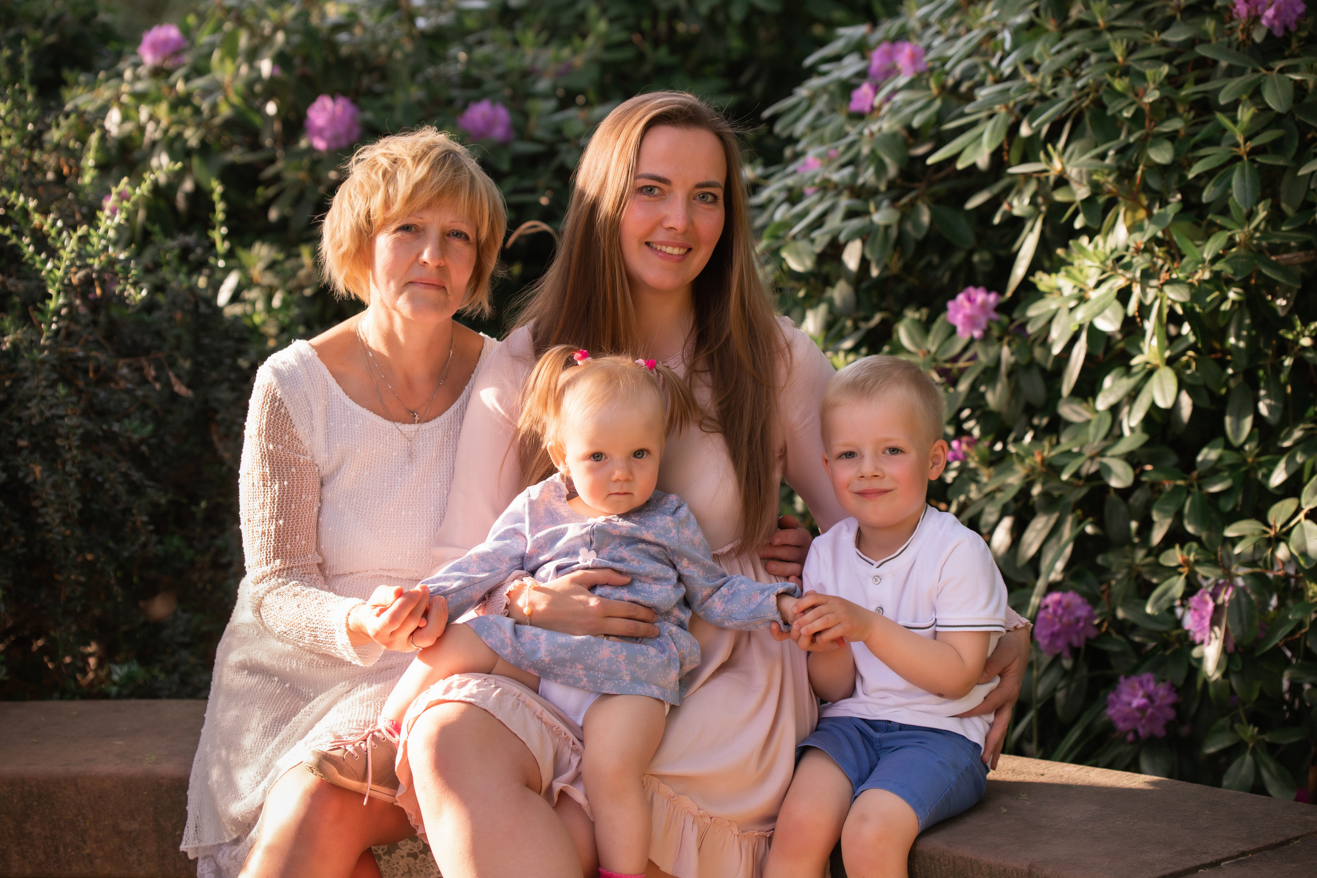 Familienfotoshooting Seepark. Fotograf in Freiburg, Meerim Kaufmann