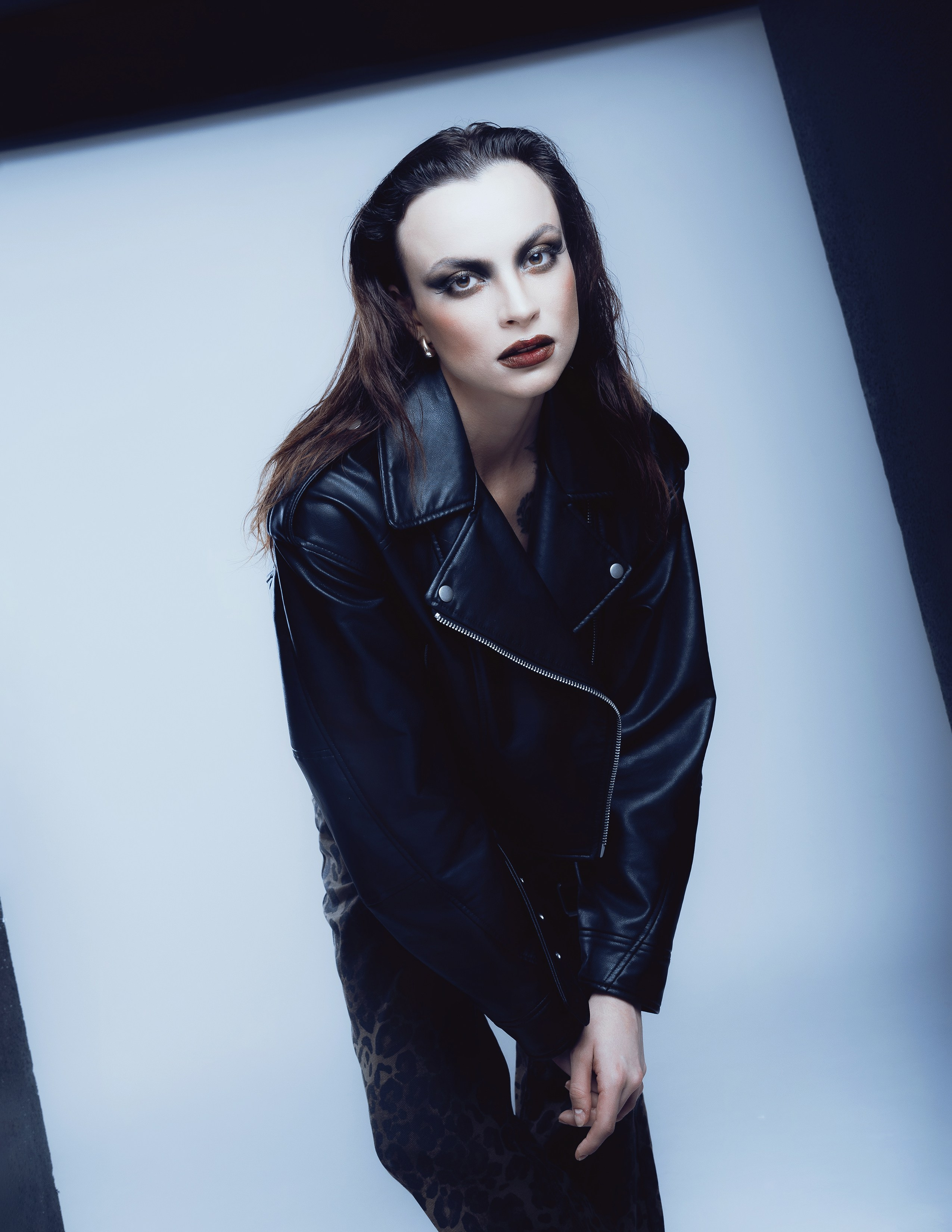 Профессиональная студийная фотосессия для моделей — Стильные портреты в Торревьехе