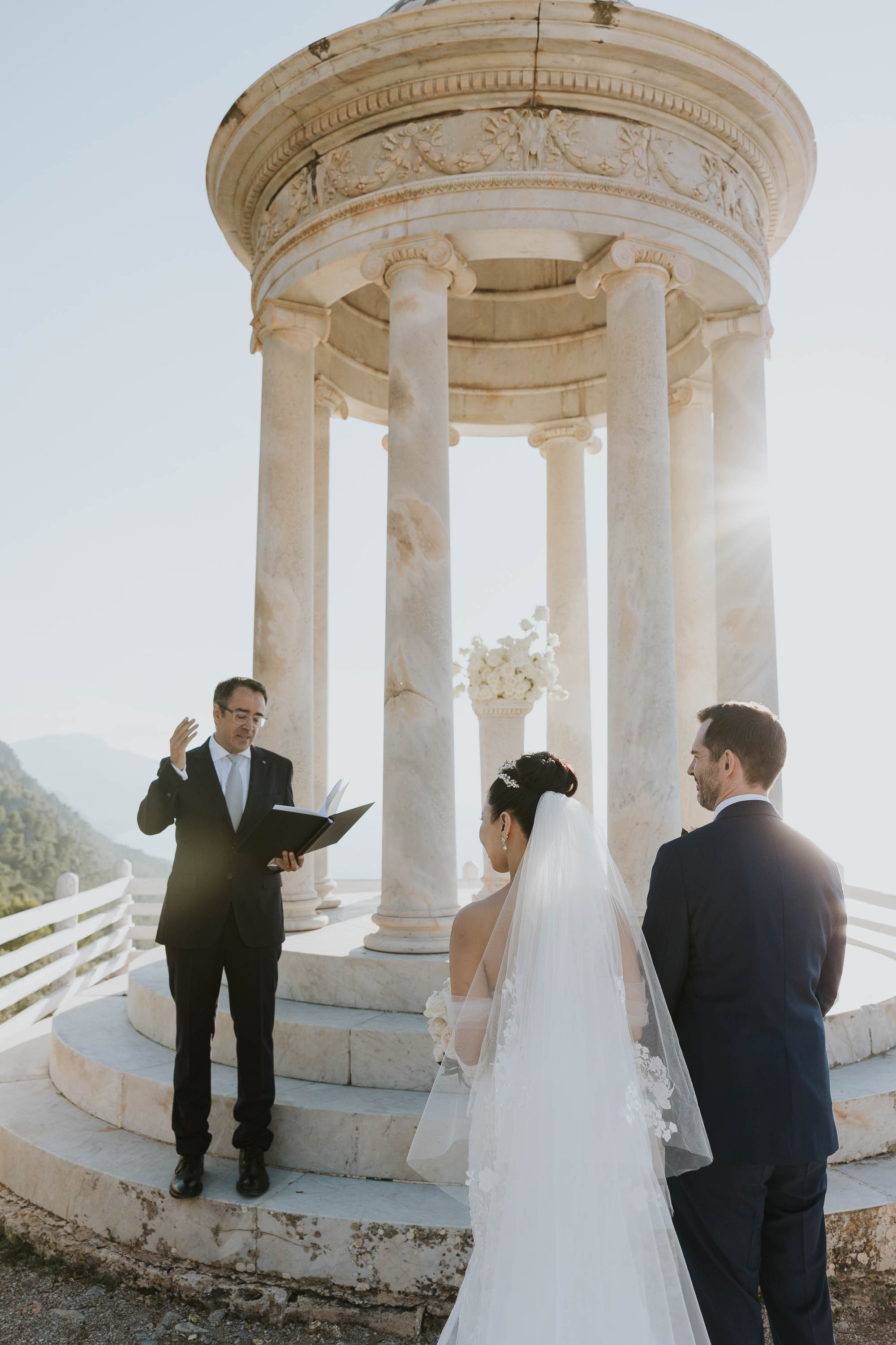 Son Marroig Venue for Masumi & Chris Wedding Ceremony. Wedding Celebrant in Mallorca Iban Collin