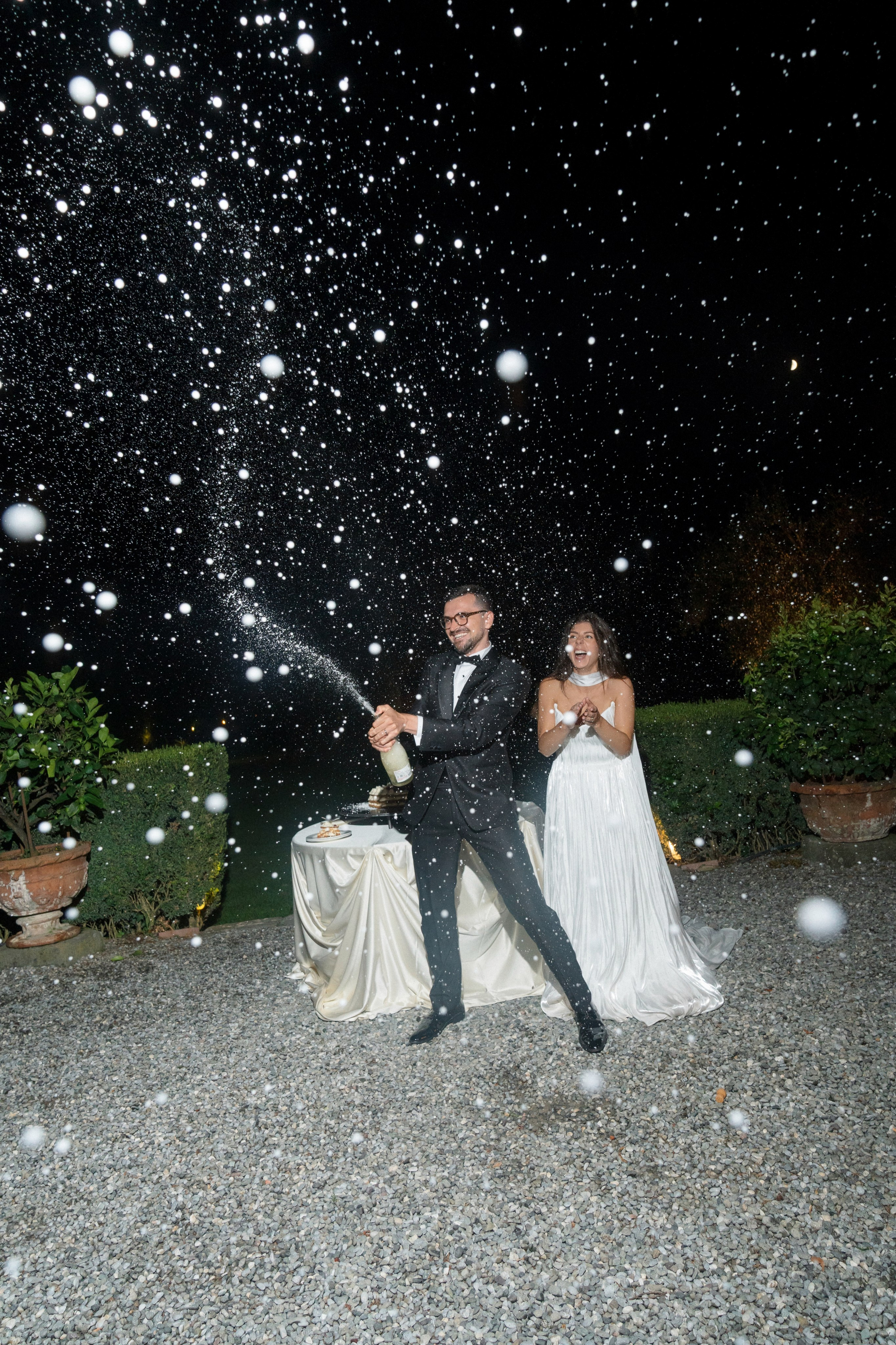 Alissa & Jakob · Villa Grabau, Tuscany. Raw Studio: Capturing Elegant weddings accross Europe
