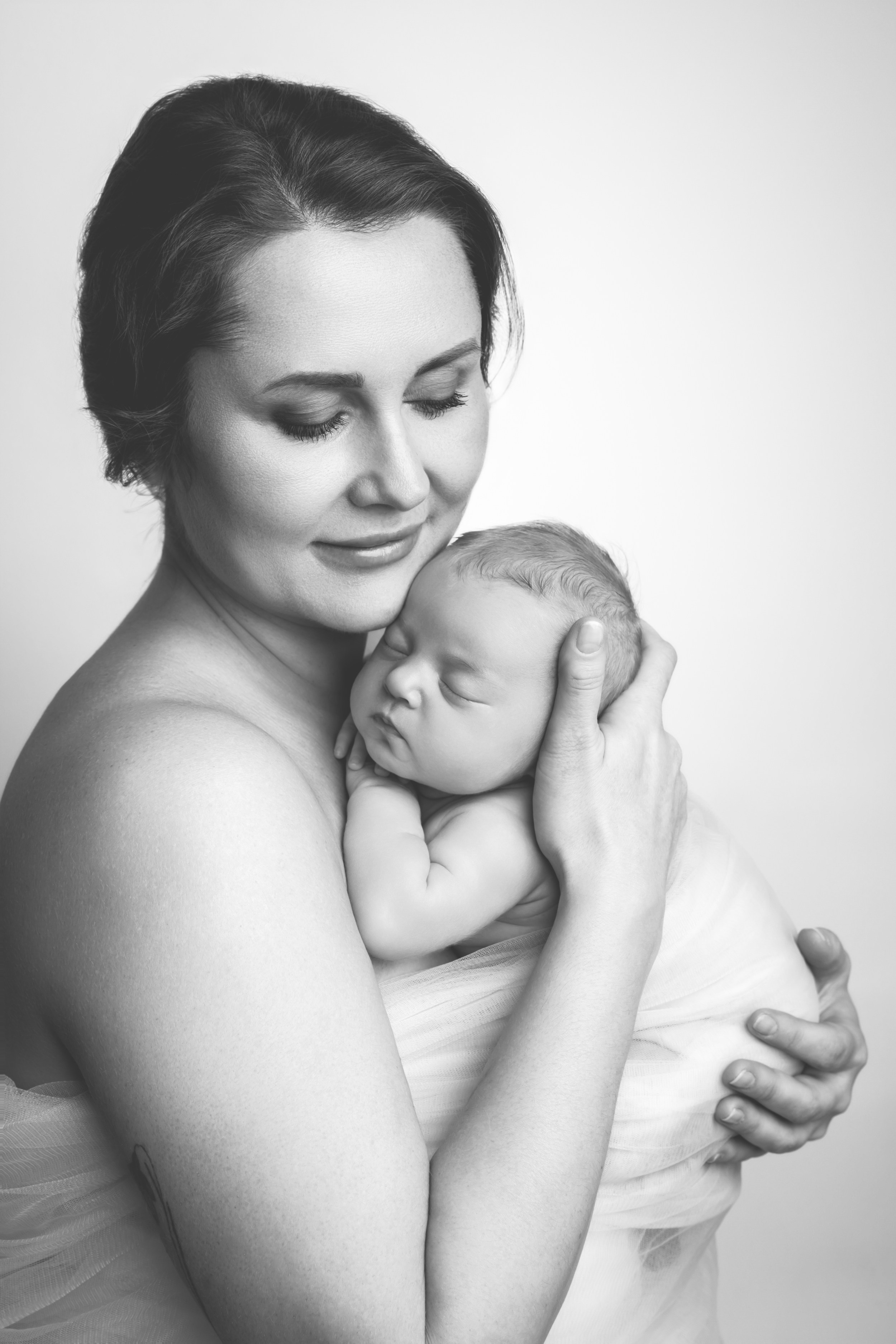 Newborn photo session Stevenage, Hertfordshire. Photographer. Stevenage, Hertfordshire family, maternity and newborn photographer