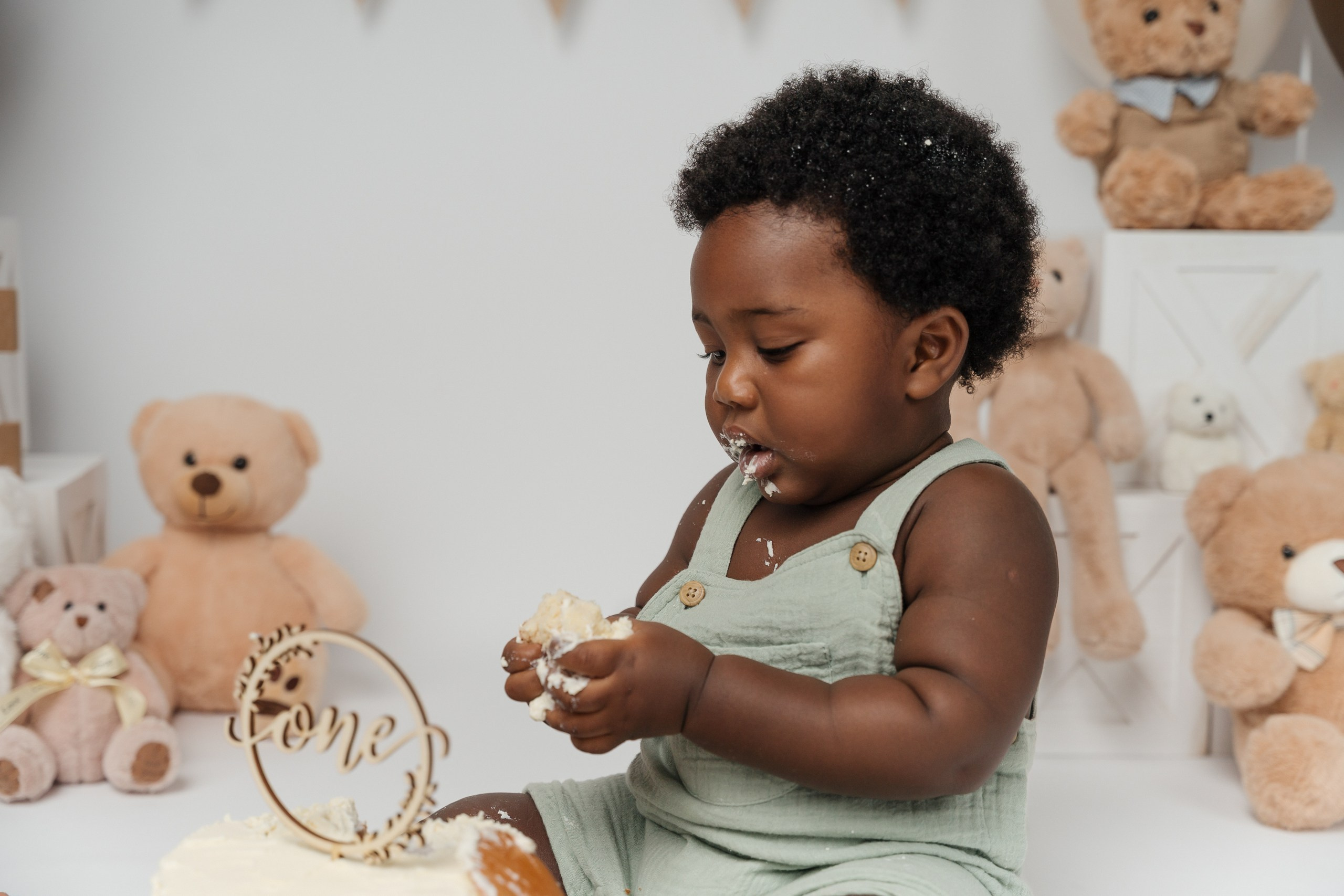 Adorable baby Chukwuma 🥰. Newborn and family photographer. Hills District. Sydney