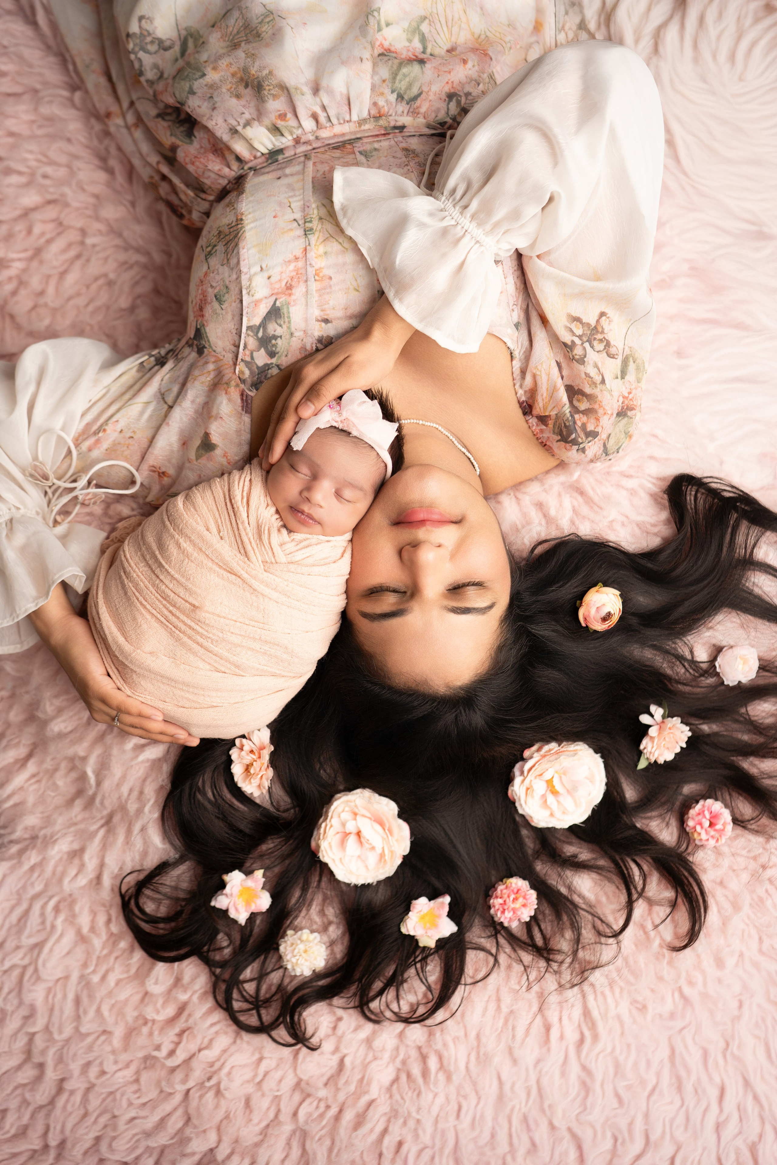 Newborn+Family. Maternity, family and newborn photography in San Francisco Bay Area
