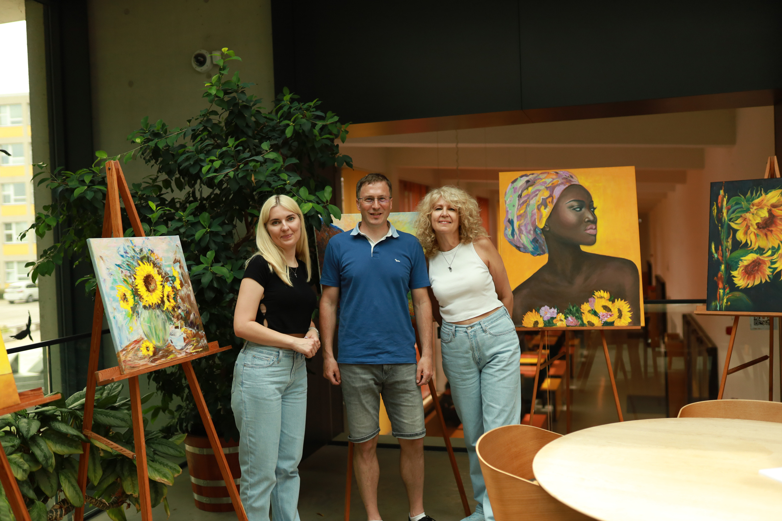 ВЫСТАВКИ / МЕДИА. GALA художник из г. Харьков в Чехии