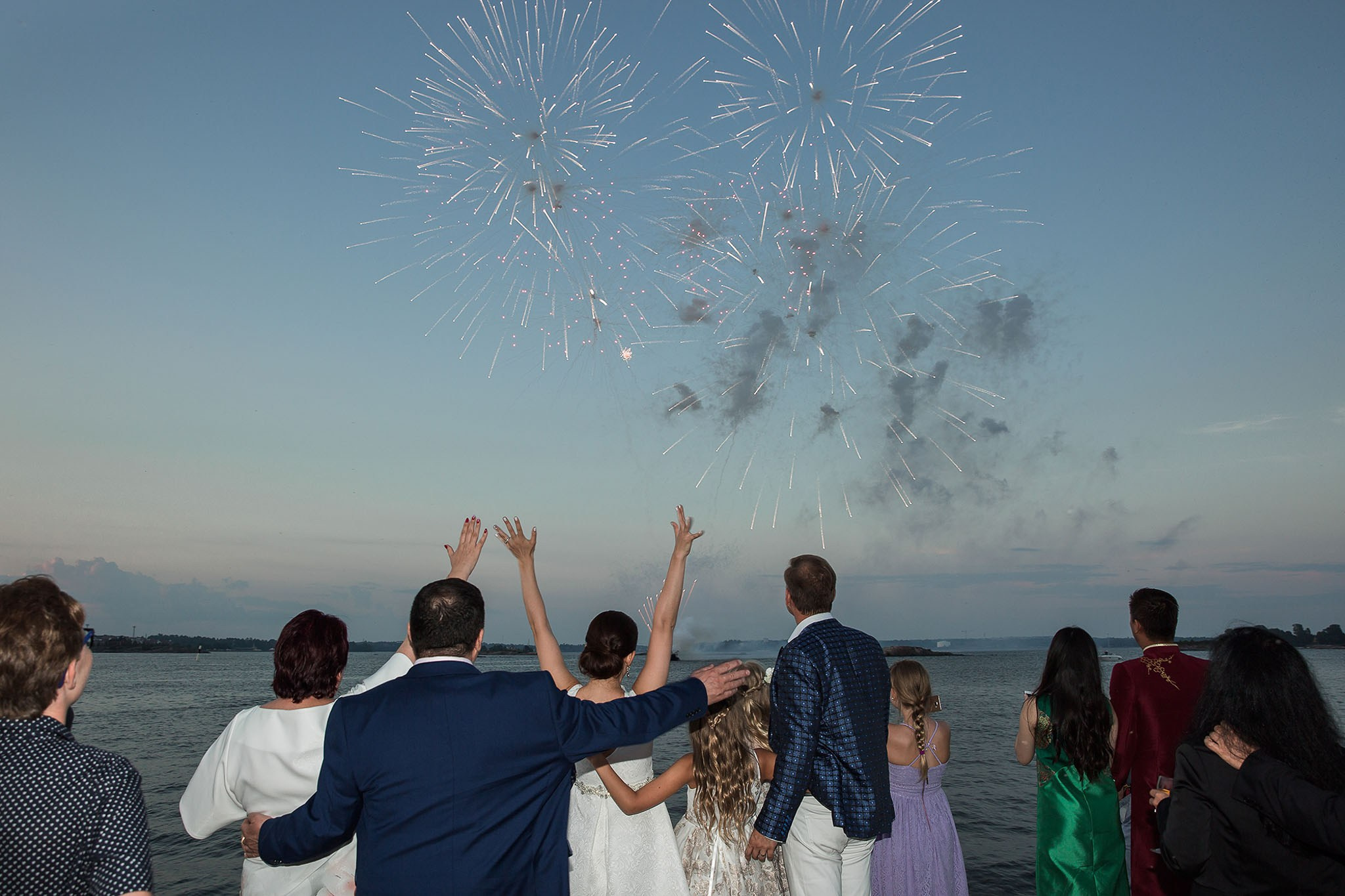 Häävalokuvaaja Helsingissä – Studiohappymoment | Romanttisia hetkiä