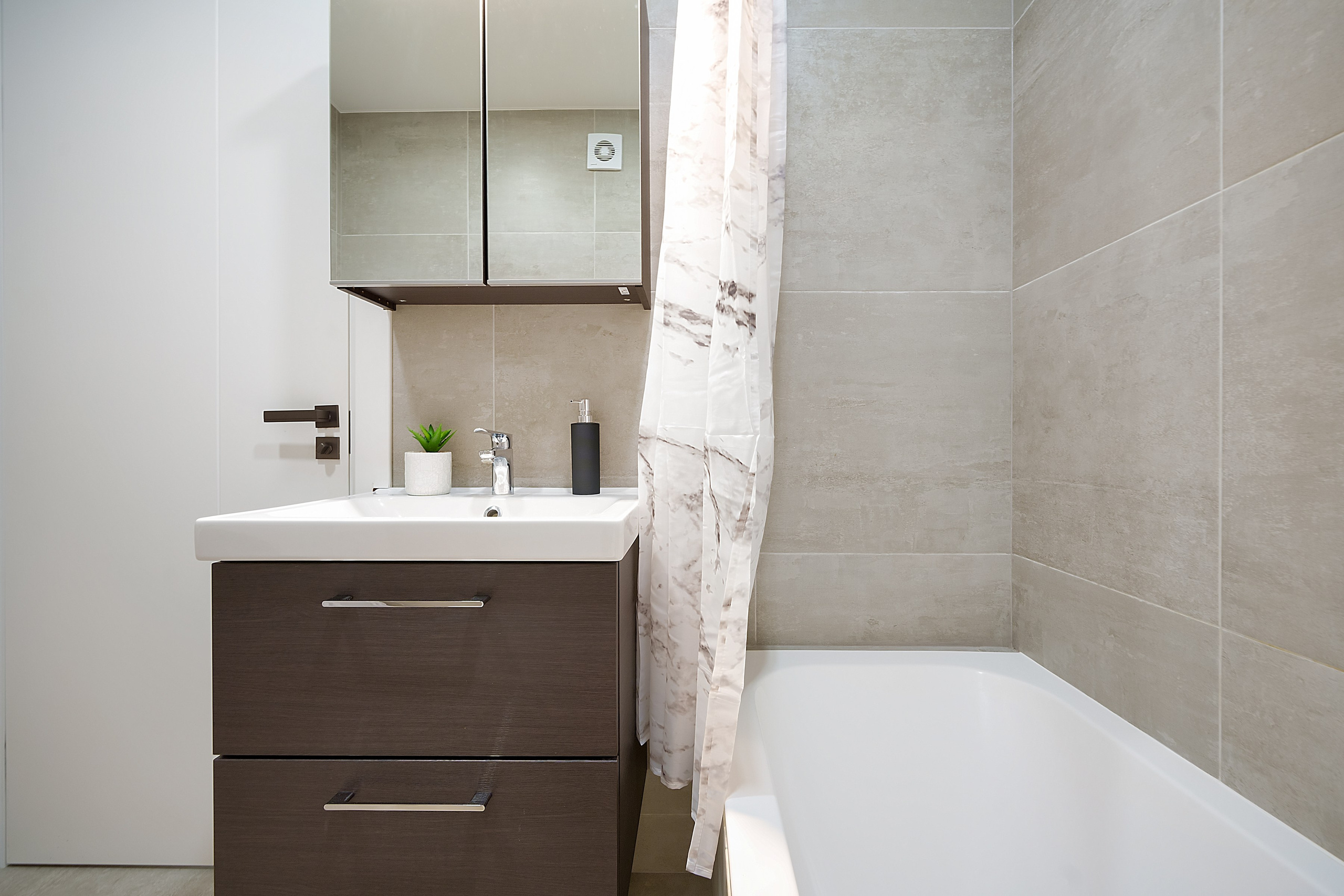 Leičių g. 11. Elina Sapiega fotografė Vilniuje