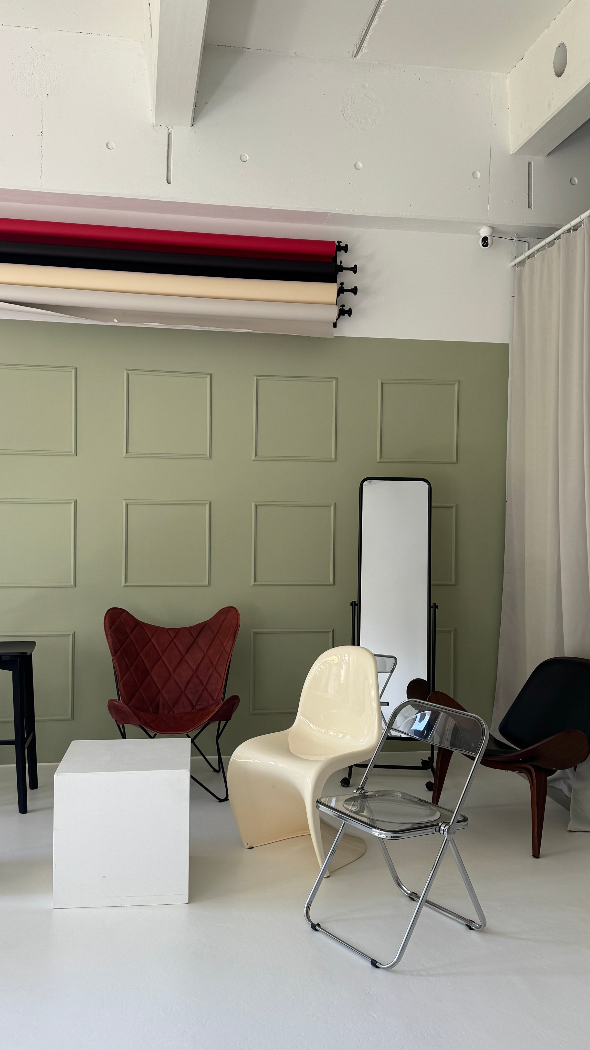 Оборудование и мебель. Photo studio Aesthetic Space