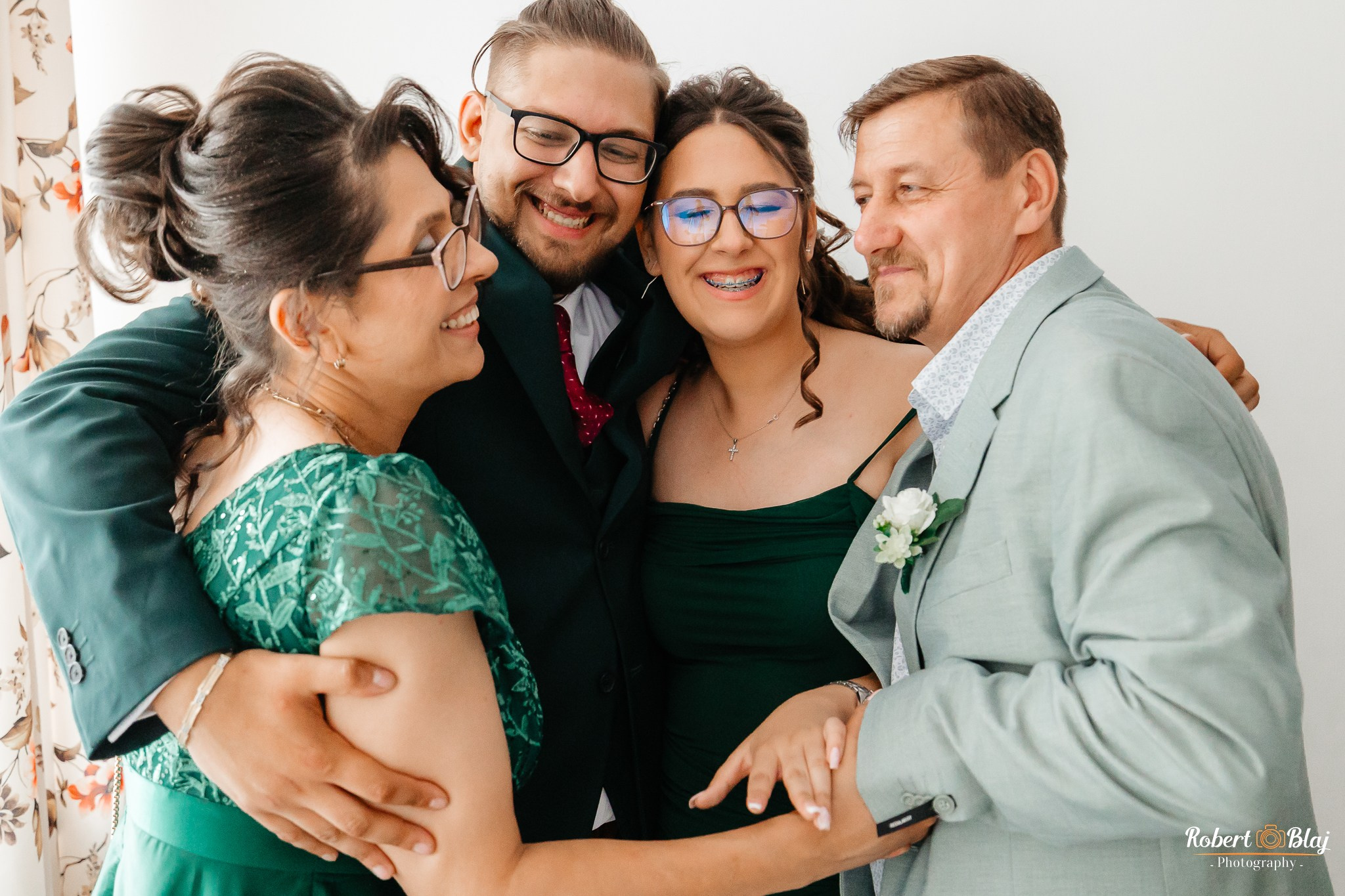 Veronica & Sebastian. Robert Blaj - Fotograf Nuntă Iași