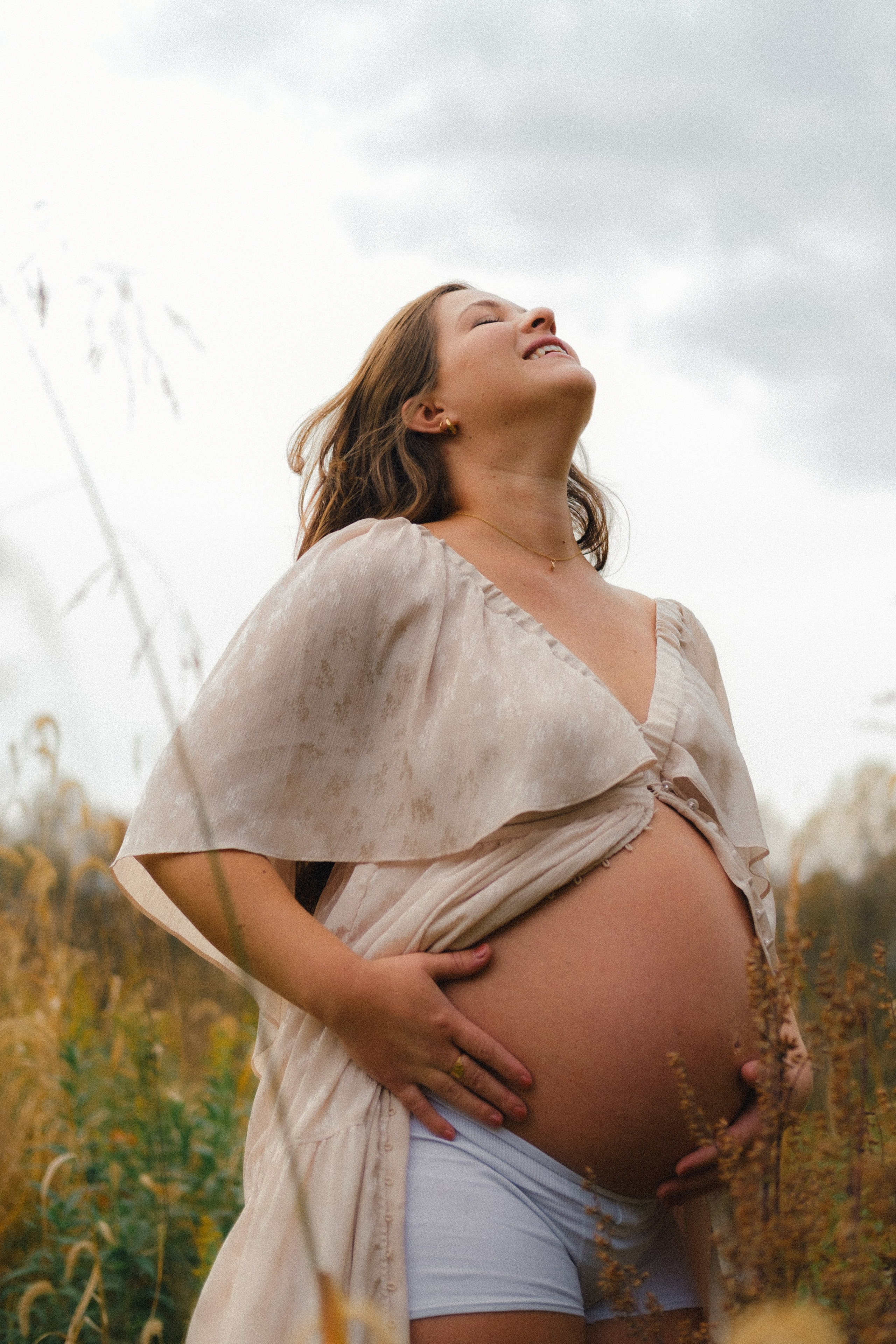 Richmond, VA Maternity Photographer | Editorial & Documentary Portraits. Family Photographer Richmond VA | Anna Dobrovolskaia