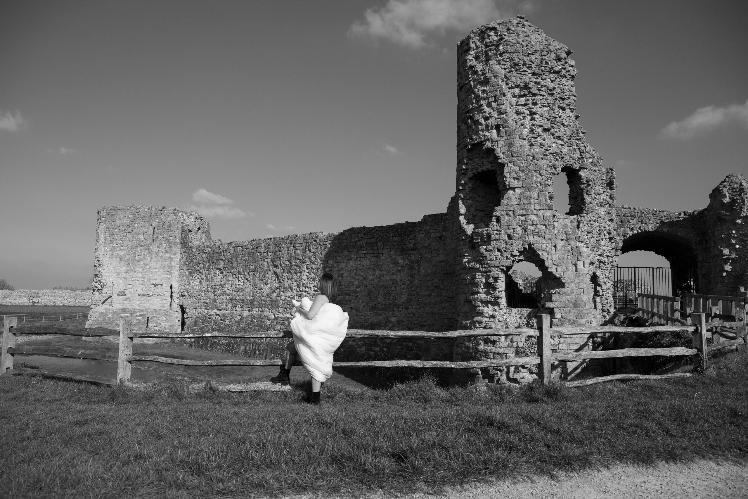 WRAP YOURSELF. Natalja Poplavska — Visual artist, Photographer, East Sussex, London