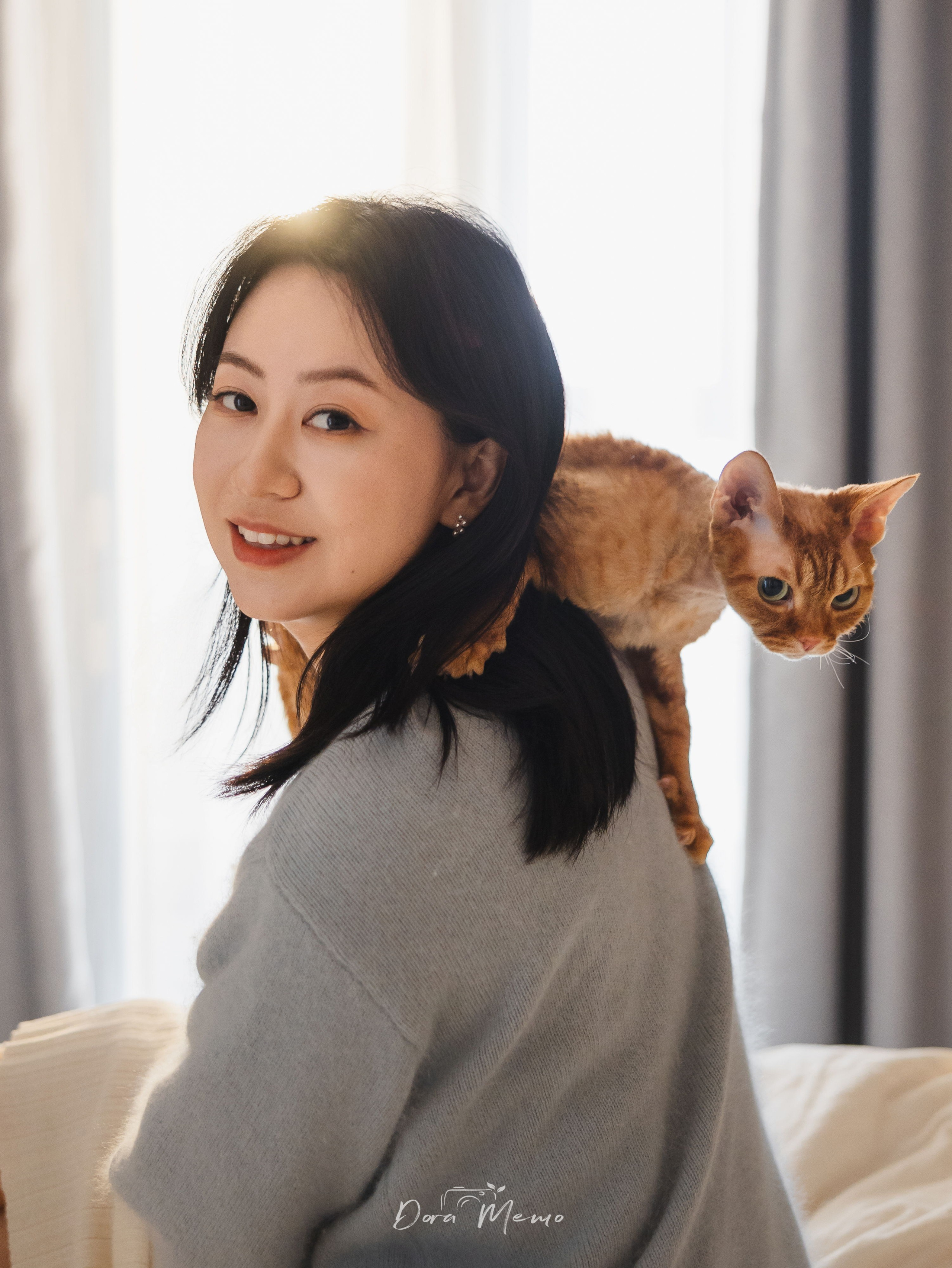 Devon Rex Cat Birthday Photoshoot | Shanghai Pet Photographer. Shanghai Family Photographer Dora