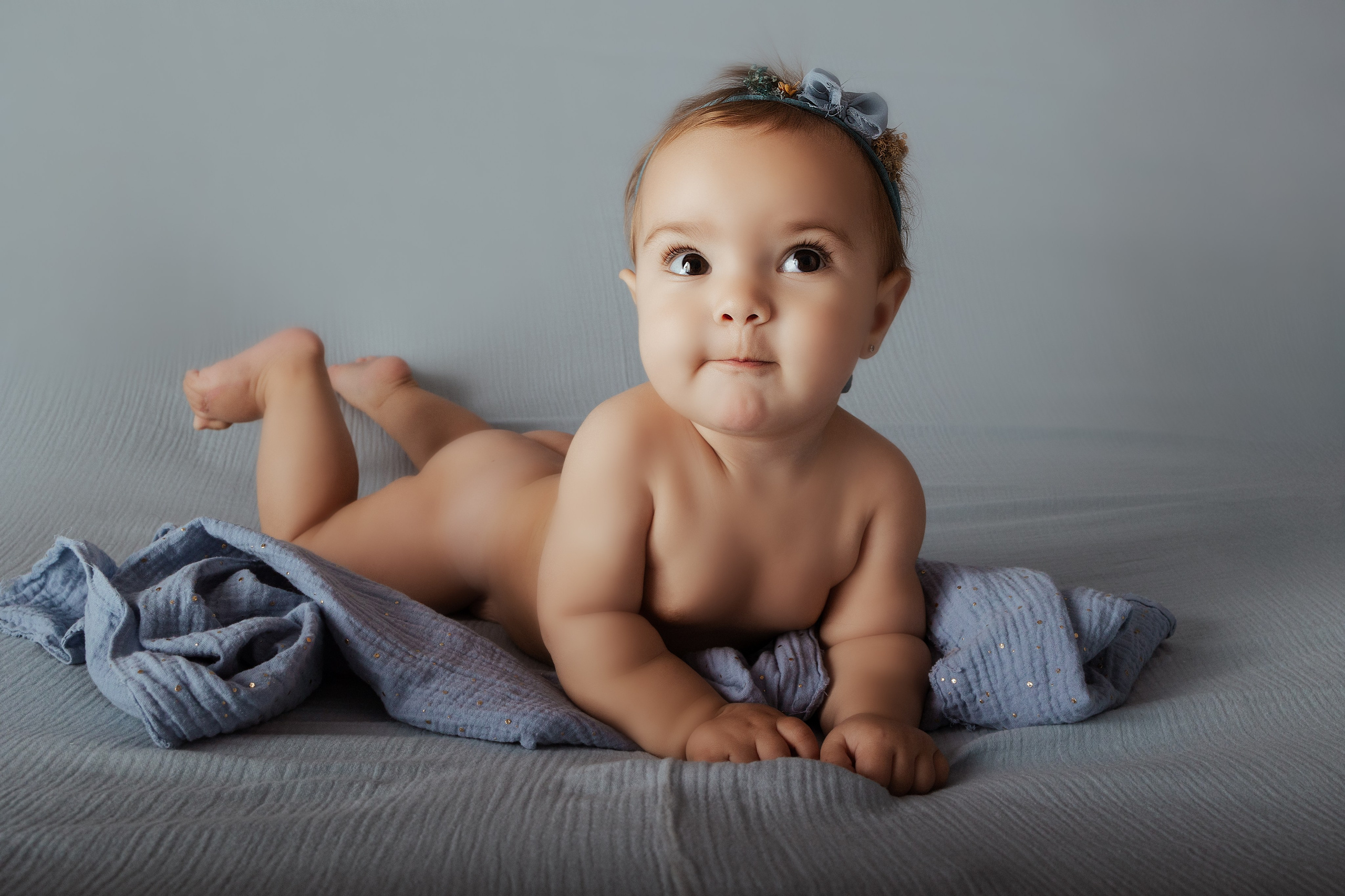 Elia 8 meses
