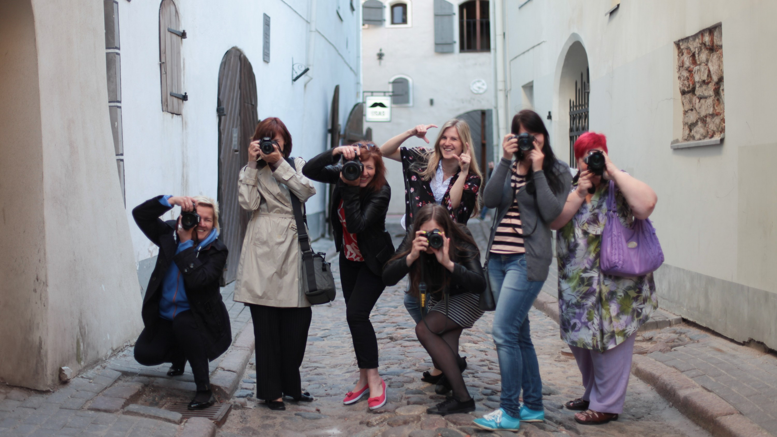 PAR MUMS. Fotokursi fotostudijā Rīgā. Profesionāls fotogrāfs Aivars Tipsis