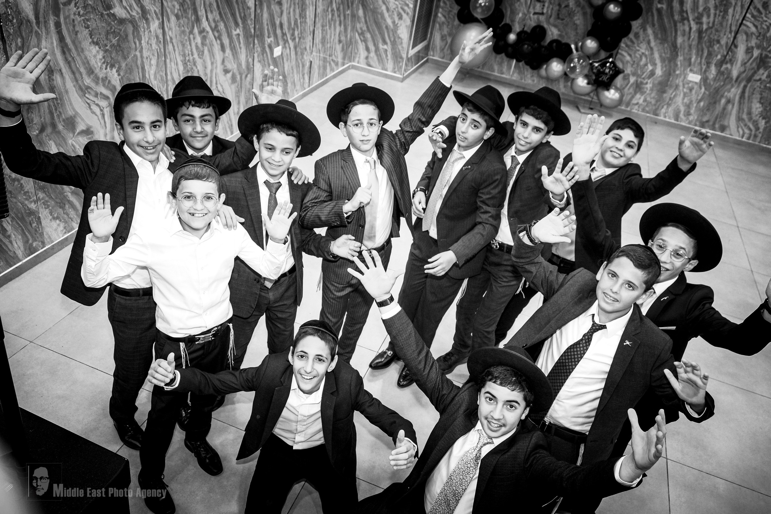 Middle East Photo Agency — Photography & Event Magnets — סוכנות צילום והדפסת מגנטים לאירועים