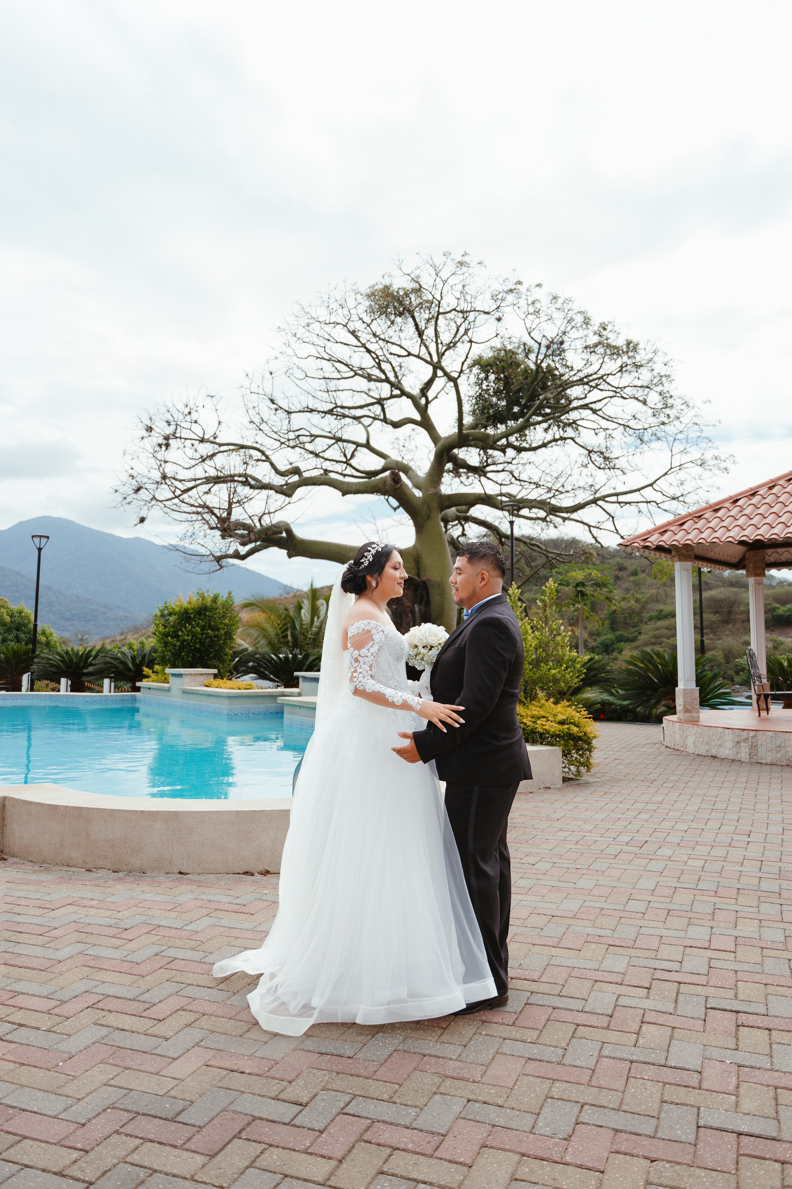 Cristhian & Andrea. Fotógrafo de bodas en Loja Ecuador | Piero Alvarez PH