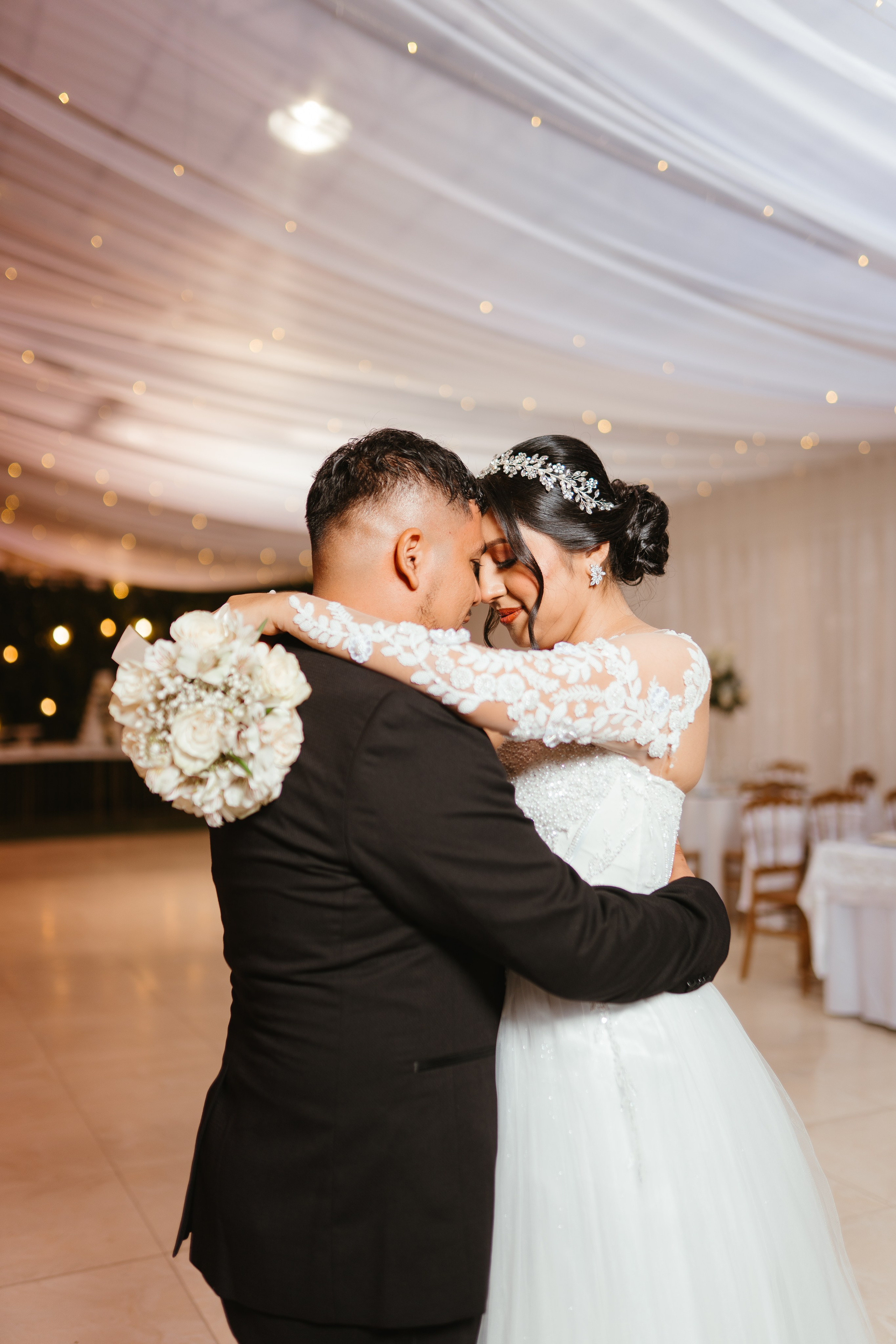 Cristhian & Andrea. Fotógrafo de bodas en Loja Ecuador | Piero Alvarez PH